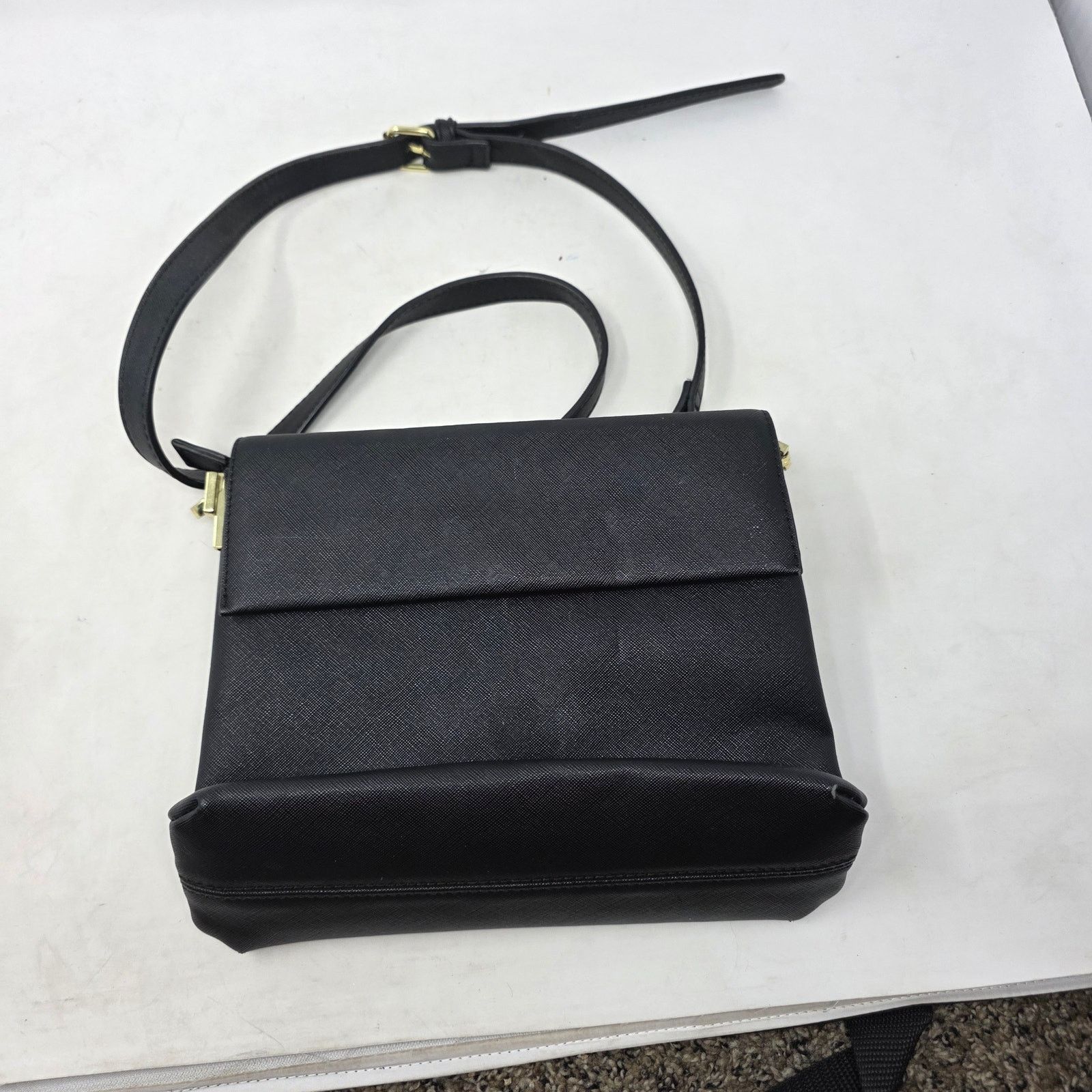 Steve Madden Steve Madden Black Crossbody Foldover Bag Gold Hardware Size ONE SIZE - 5 Thumbnail