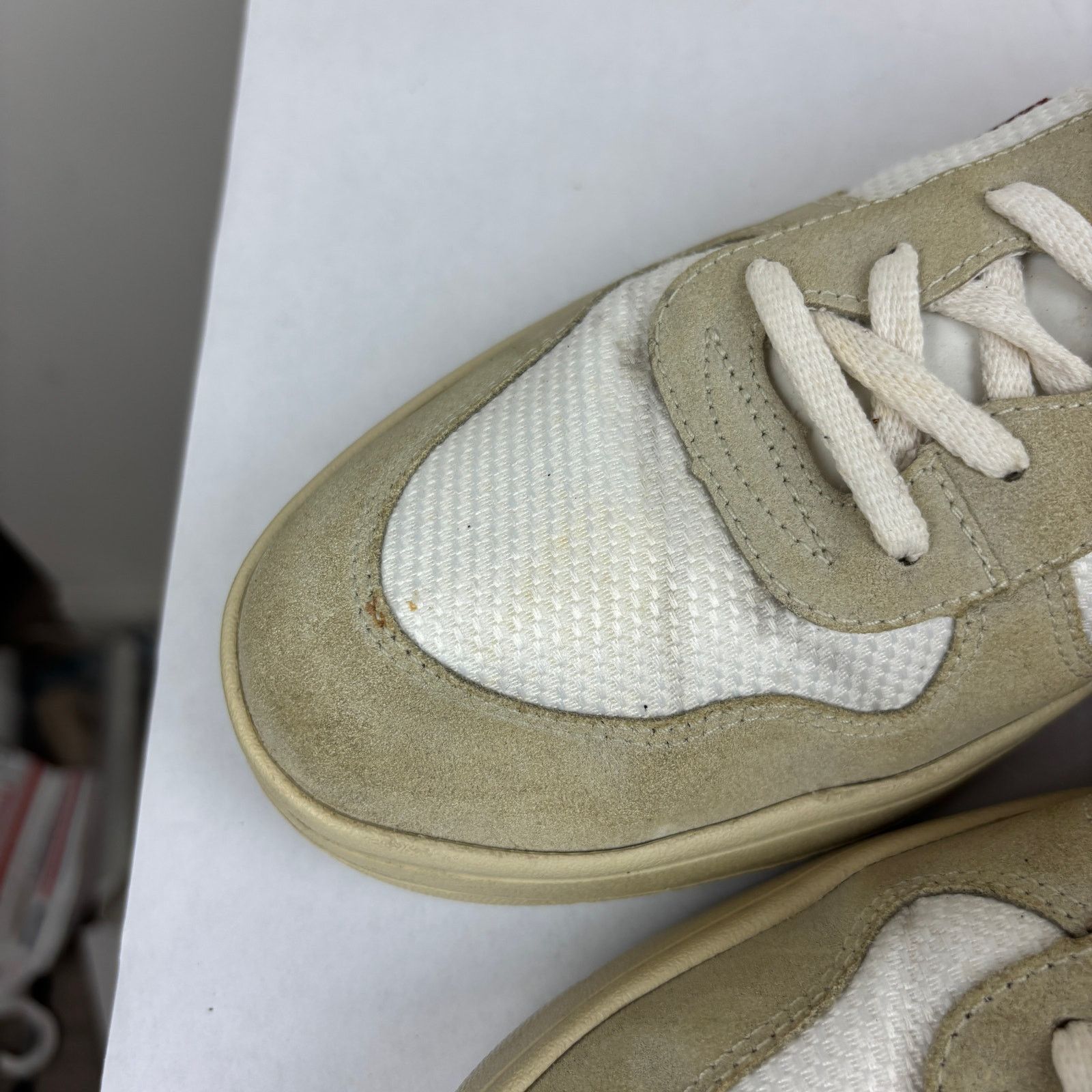 Veja Veja V-10 Leather Low Sneakers Shoes Men's 11.5 Preppy Size US 11.5 / EU 44-45 - 11 Thumbnail