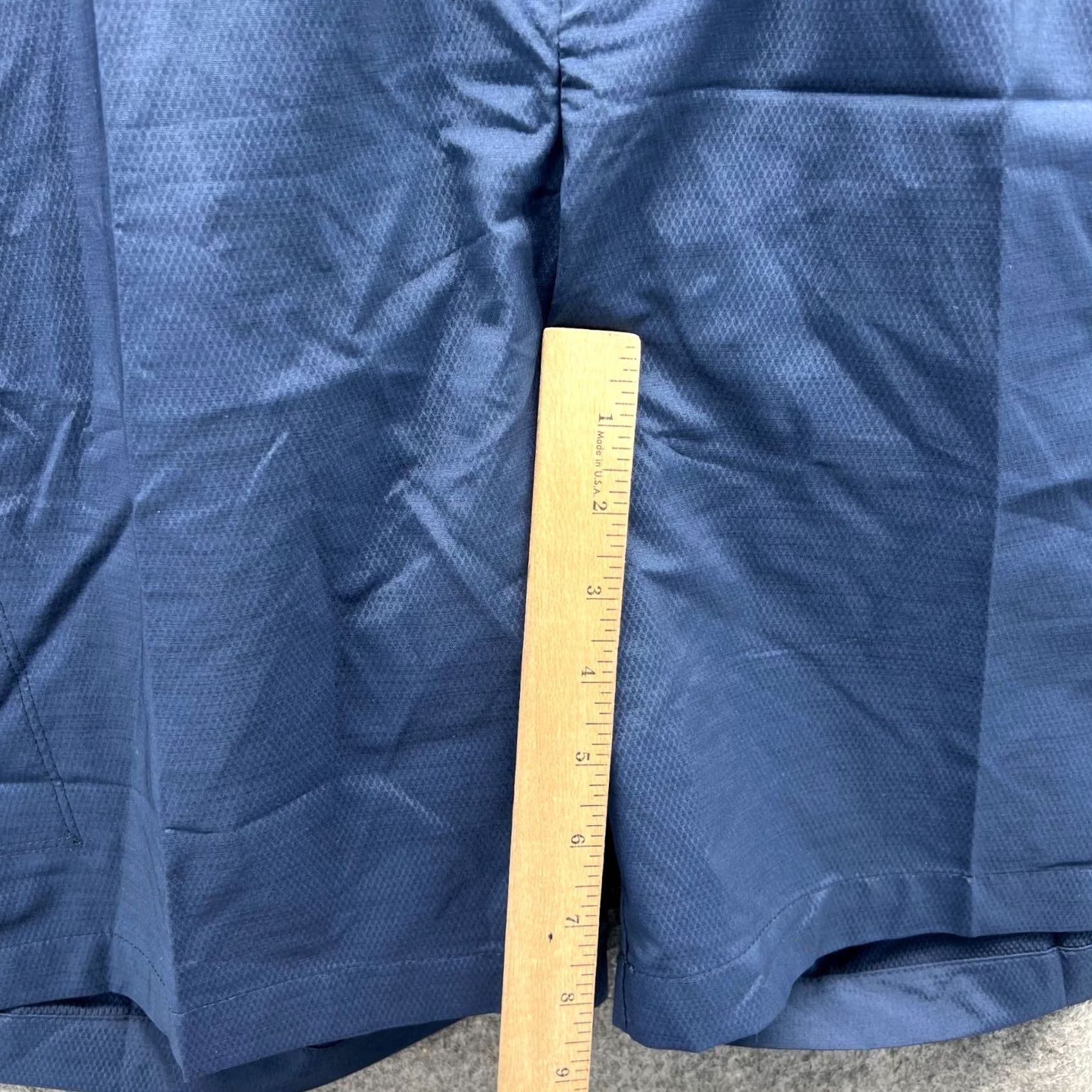 Vintage VINTAGE? no. Greg Norman Shorts Mens 42 Blue Navy Chino Pleated Golf Golfer Classic Stretch Size US 42 / EU 58 - 7 Thumbnail