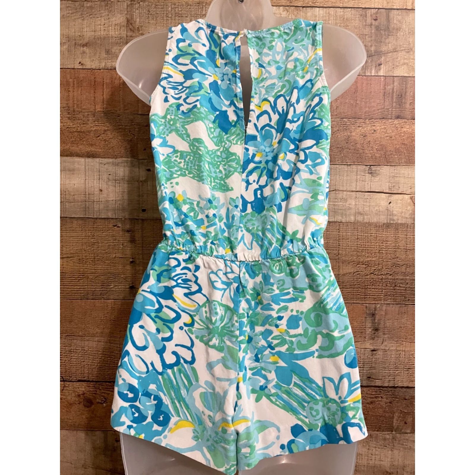 Lilly Pulitzer Lilly Pulitzer Tassel Romper XXS Blue Green Floral Romper Women Sleeveless V-Neck Casual Preppy Belt Knit? Size 24" / US 00 / IT 34 - 2 Thumbnail