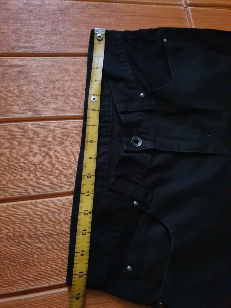 Japanese Brand Unnamed Japanese Brand black colour buckle back pant Size US 31 - 12 Thumbnail
