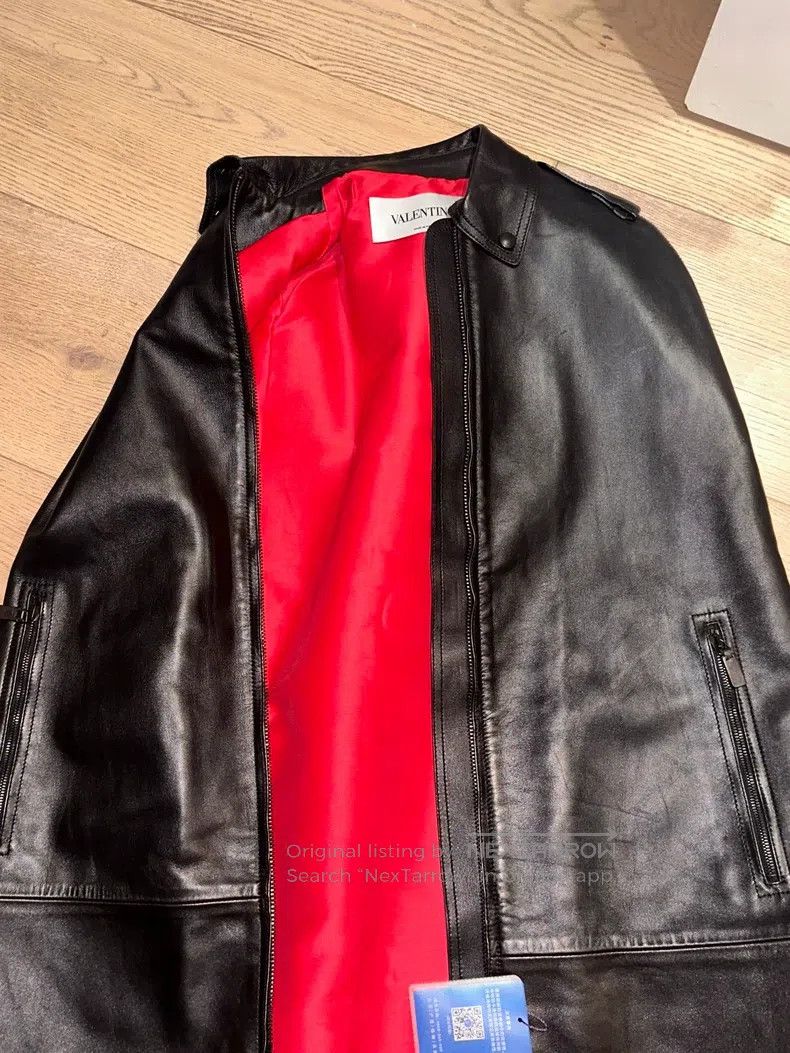 Valentino Valentino Genuine leather elegant cape Size S / US 4 / IT 40 - 6 Thumbnail