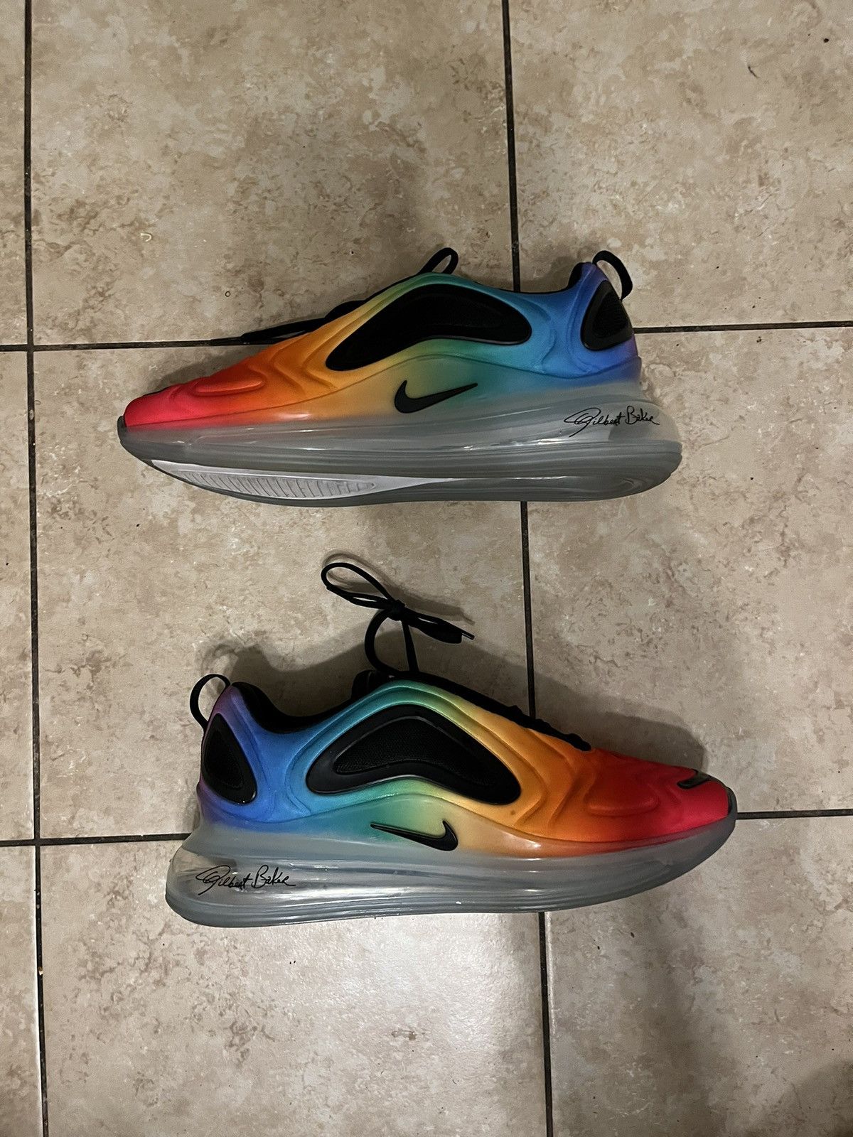 Nike Be True Nike AirMax 720 Size US 10 / EU 43 - 1 Thumbnail
