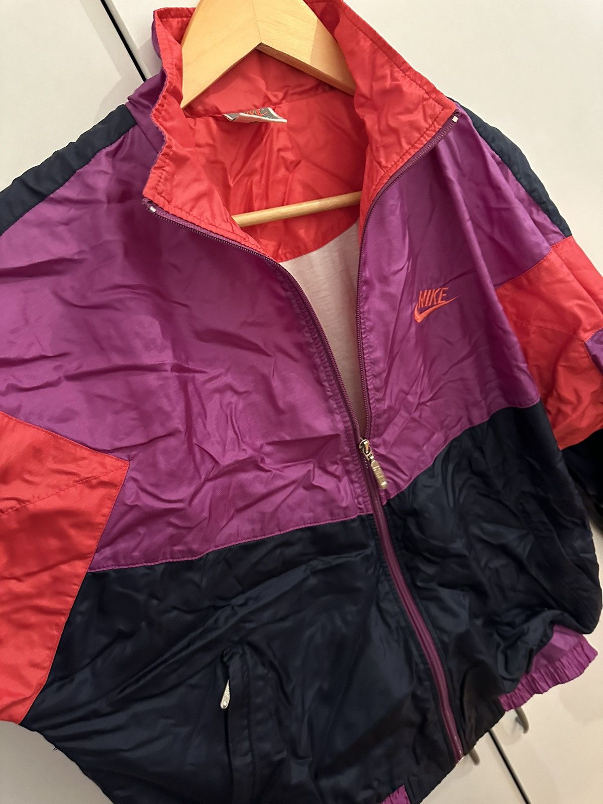 Nike Nike Jacket Windbreaker Size S Vintage Jacke Retro Size US S / EU 44-46 / 1 - 5 Thumbnail