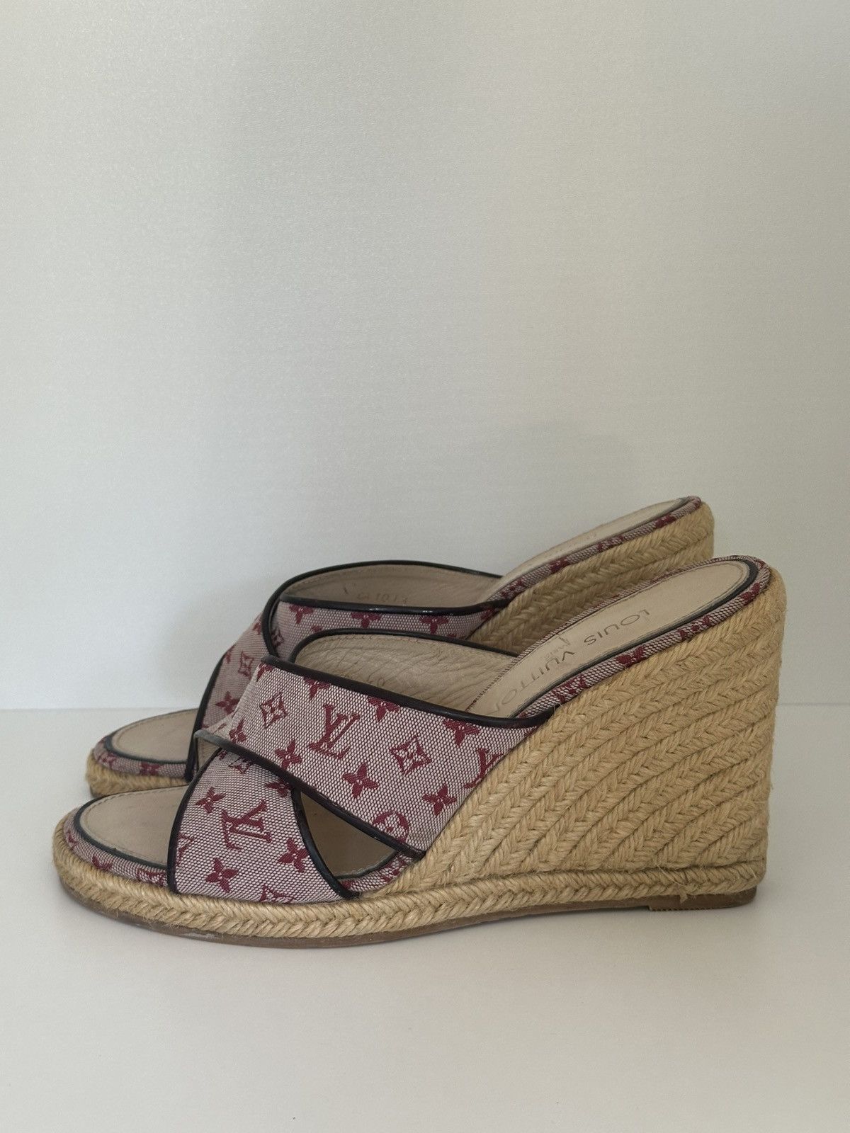 Louis Vuitton Louis Vuitton sandals espadrilles monogram with dustbag Size US 9 / IT 39 - 2 Thumbnail