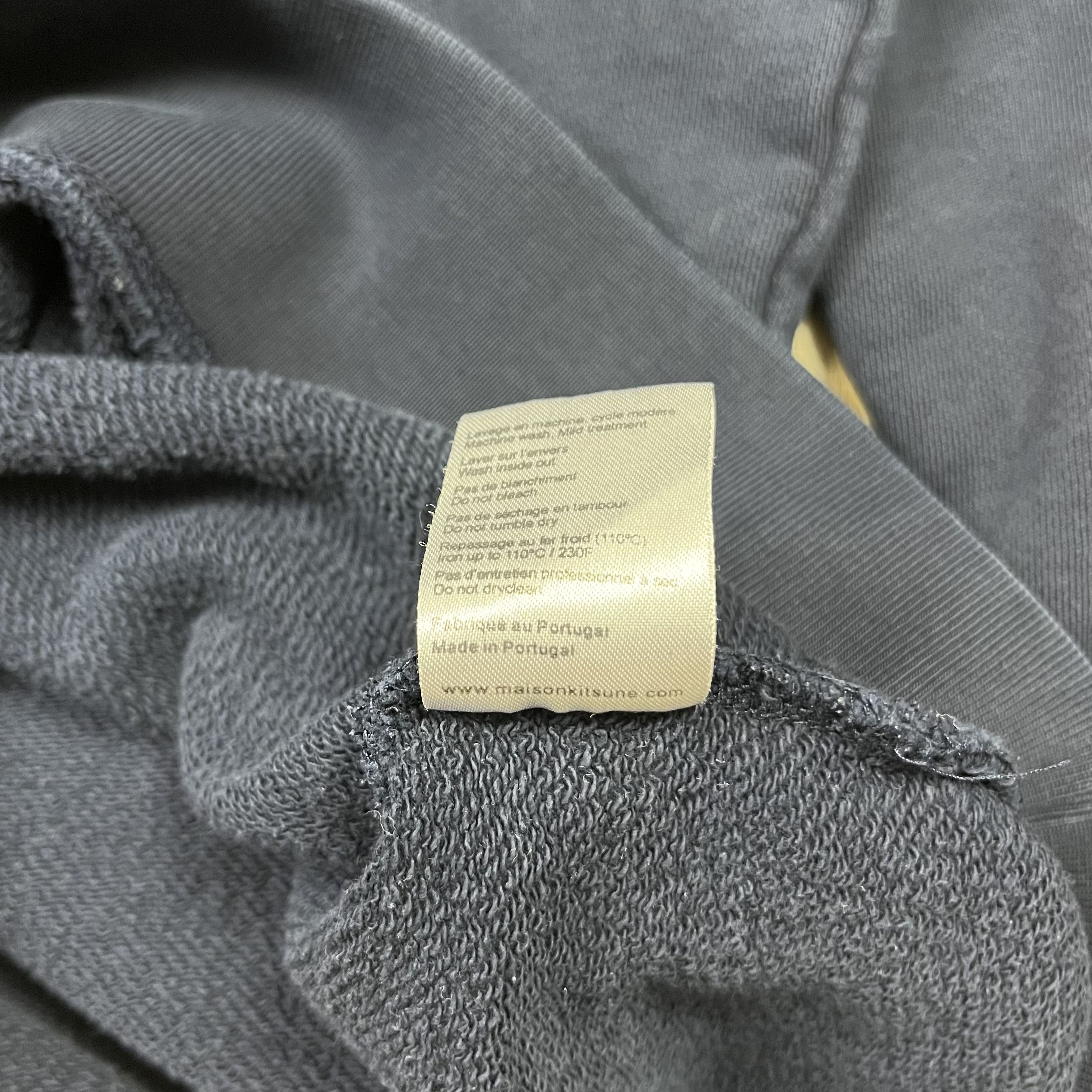 Maison Kitsune Maison Kitsune Fox Head Patch Classic Sweatshirt Size US S / EU 44-46 / 1 - 7 Thumbnail