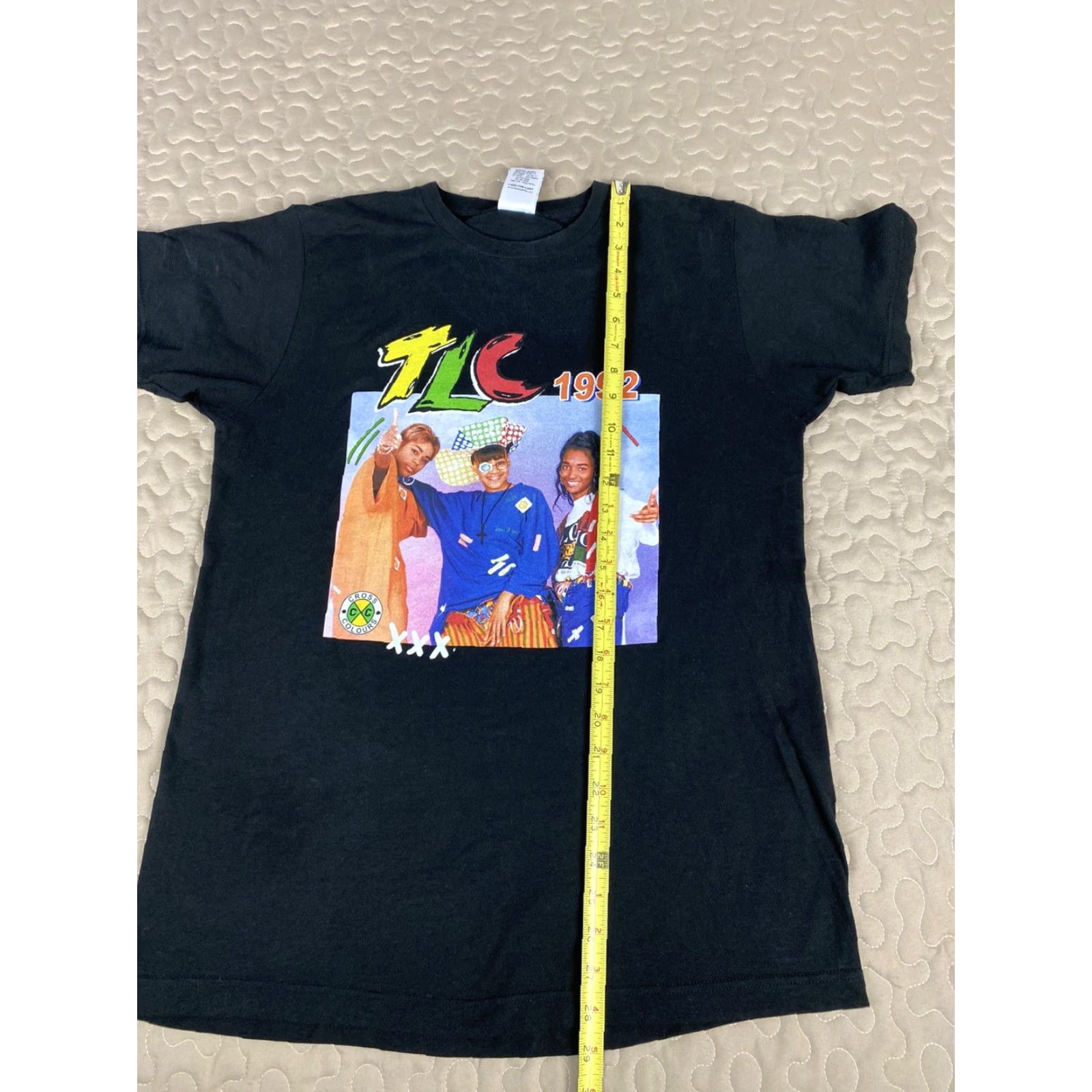 Vintage VINTAGE Cross Colours TLC 1992 Retro T-Shirt Graphic Tee Mens M Black 90s Hip Hop Shirt Mens Size US M / EU 48-50 / 2 - 6 Thumbnail