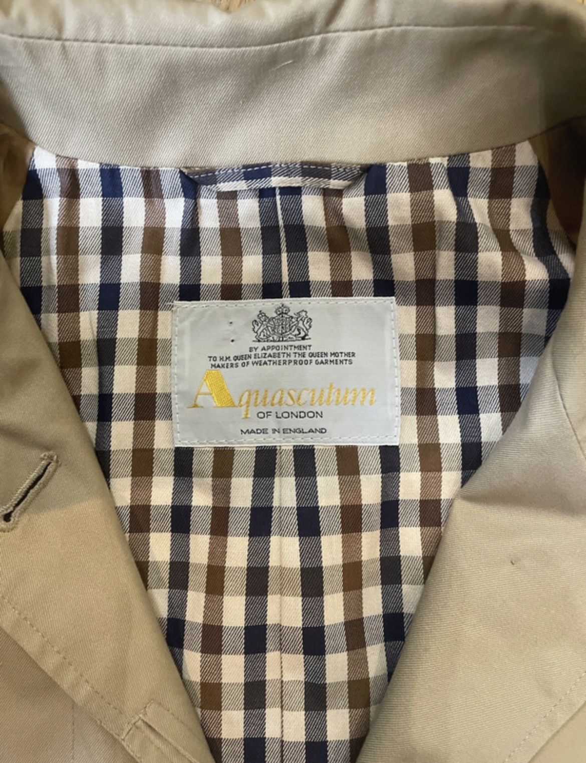 Aquascutum Aquascutum beige trench coat Size US L / EU 52-54 / 3 - 4 Thumbnail