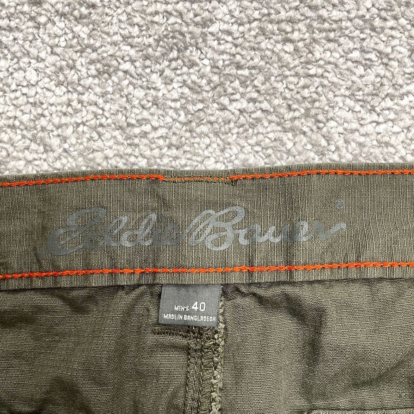 Eddie Bauer Eddie Bauer Cargo Shorts Mens 40 Army Green 100% Cotton Pockets Outdoor Casual Cargo Shorts Mens 40 Green Casual Outdoors Men Size US 40 / EU 56 - 7 Thumbnail