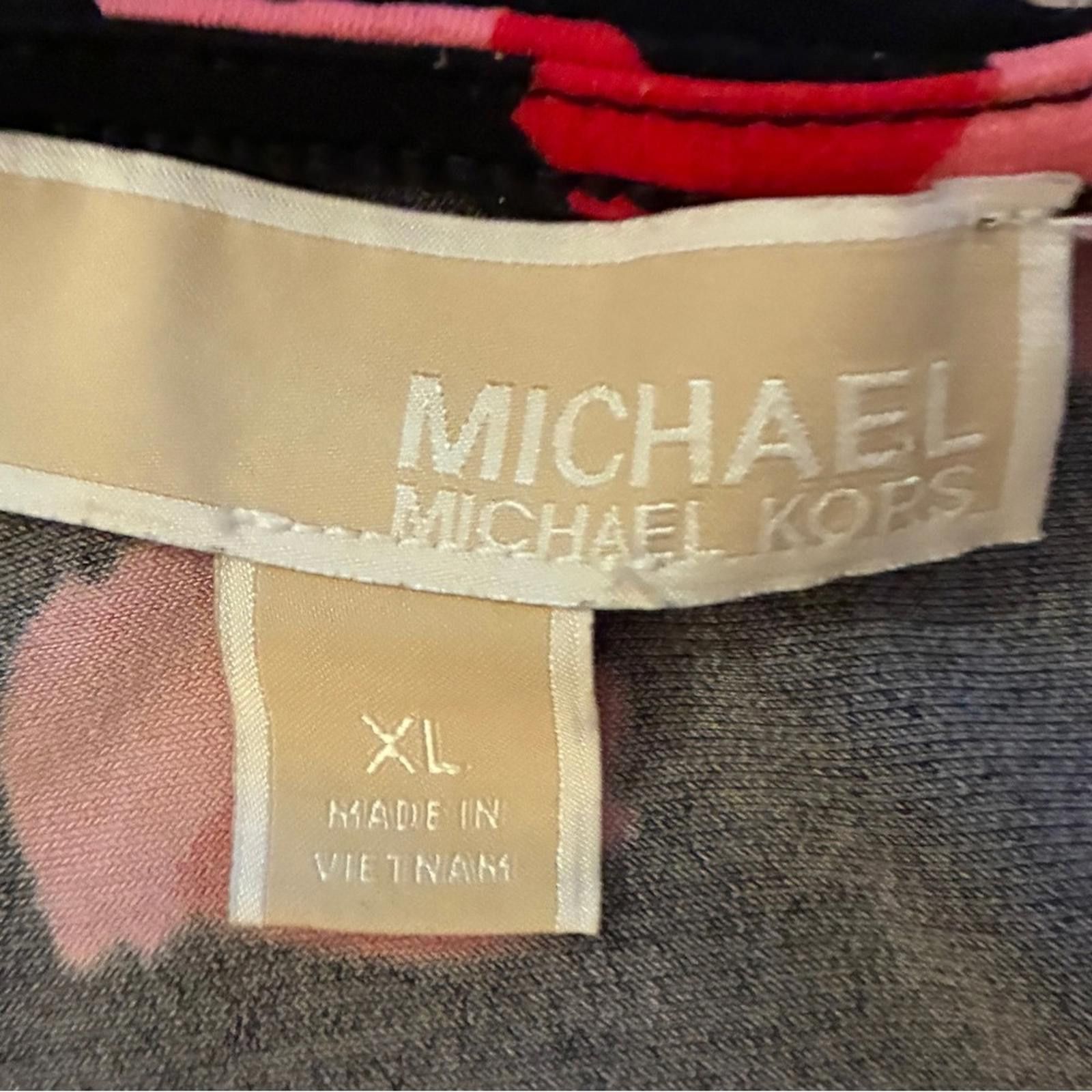 Michael Kors Michael Kors Women's Black and Red Heart Print Blouse XL Size XL / US 12-14 / IT 48-50 - 3 Thumbnail