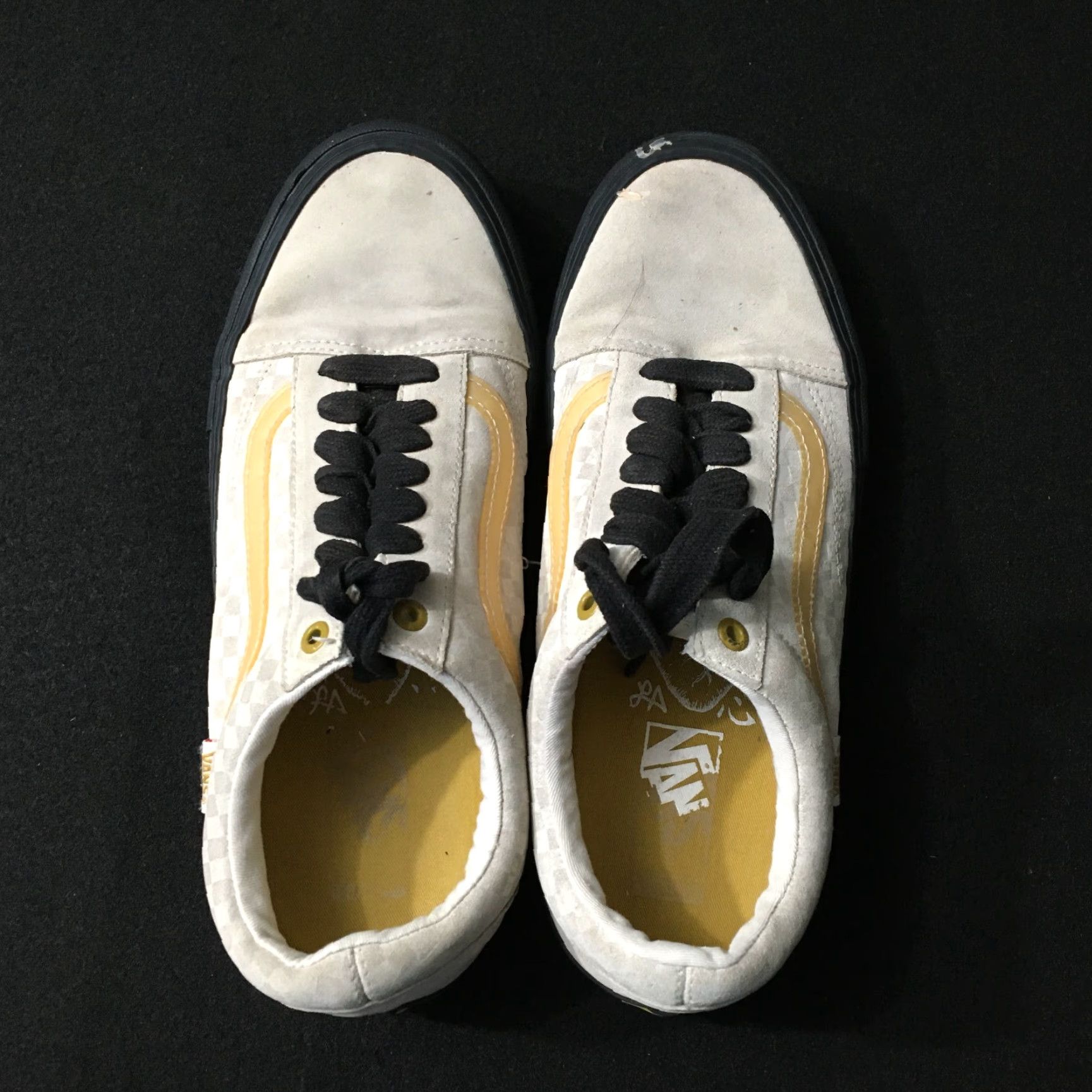 Vans Vans Off The Wall 500714 Low Top Lace Up Skateboard Shoes 9.0 Mens Sneakers Ivory Safety:None N/A Size US M / EU 48-50 / 2 - 7 Thumbnail