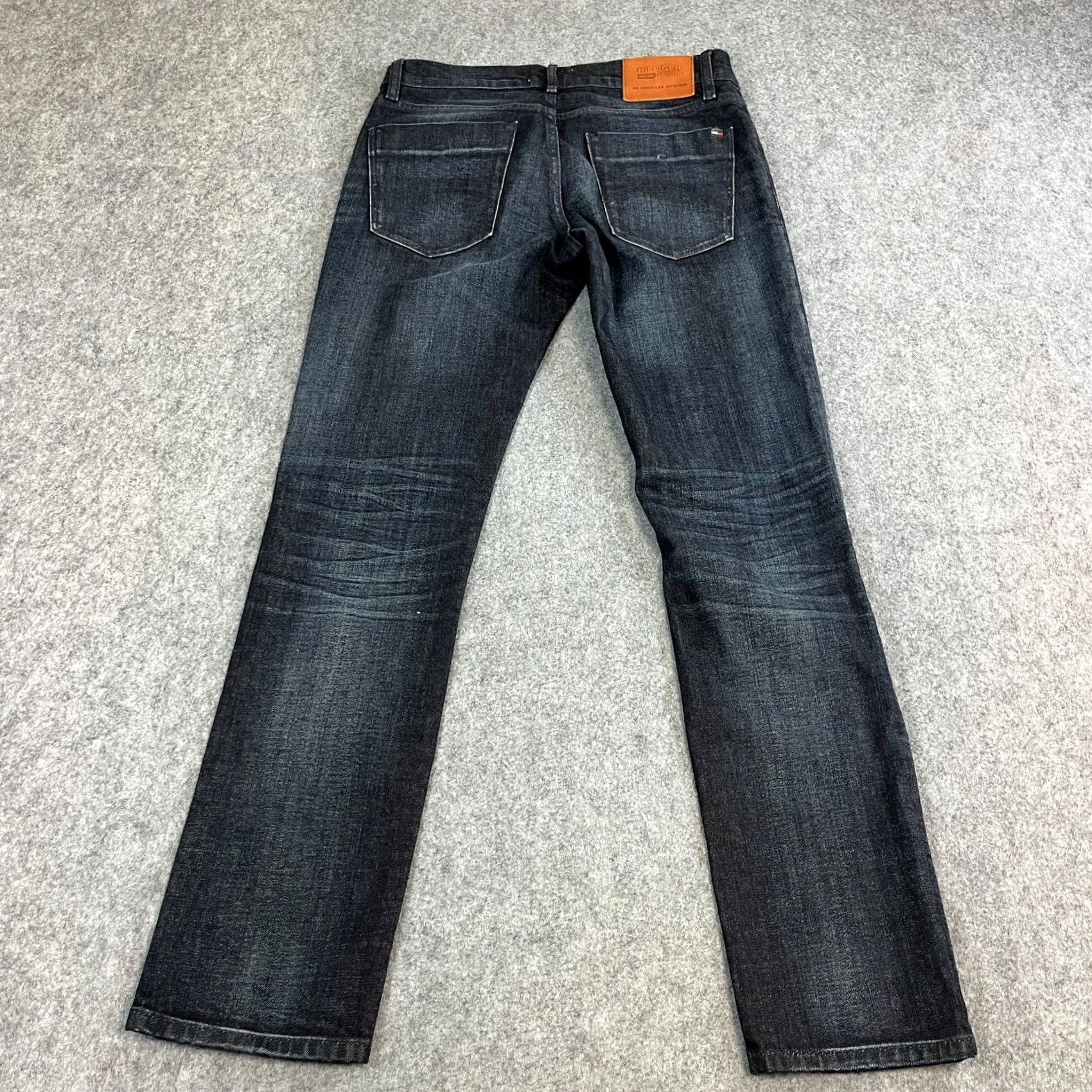 Tommy Hilfiger Tommy Hilfiger Mens Jeans Slim Straight 30 32 Dark Wash Blue Stretch Whiskers Denim 5-Pocket Mens Jeans Size US 30 / EU 46 - 2 Thumbnail