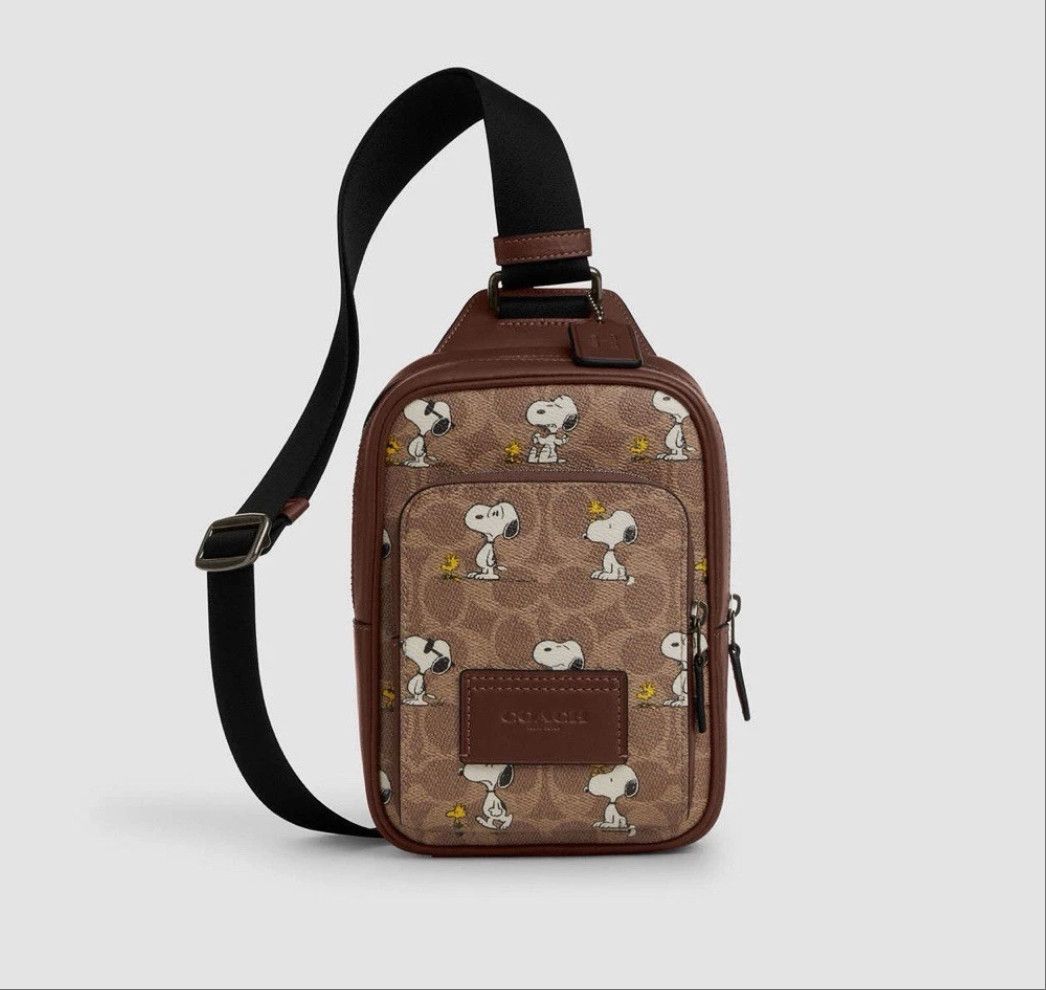 Coach Peanuts Racer Sling Pack in Signature Canvas With Snoopy Size ONE SIZE - 10 Thumbnail