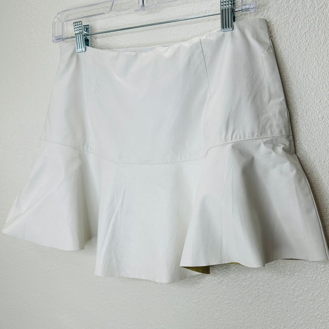 Other NWT Cotton Candy White Flounce Mini Skirt Built-in Shorts M Size 30" / US 8 / IT 44 - 7 Thumbnail
