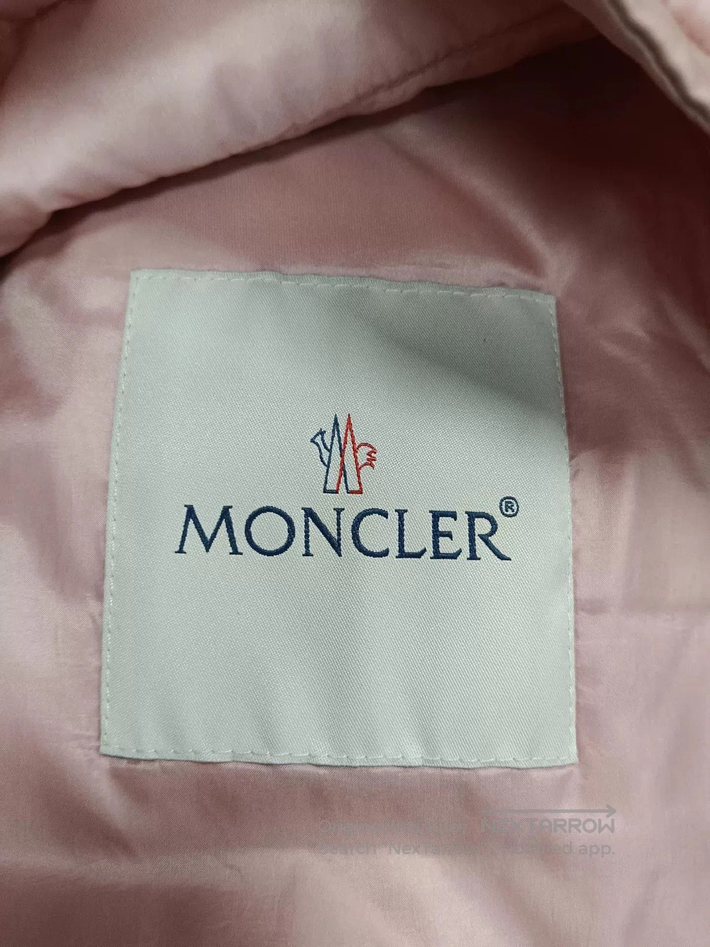 Moncler pink moncler women's down jacket size 2. Size M / US 6-8 / IT 42-44 - 3 Thumbnail