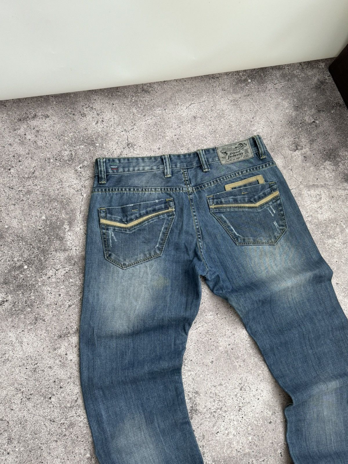 Diesel × Vintage Vintage Diesel Y2K distressed dirty jeans pants Size US 33 - 15 Thumbnail