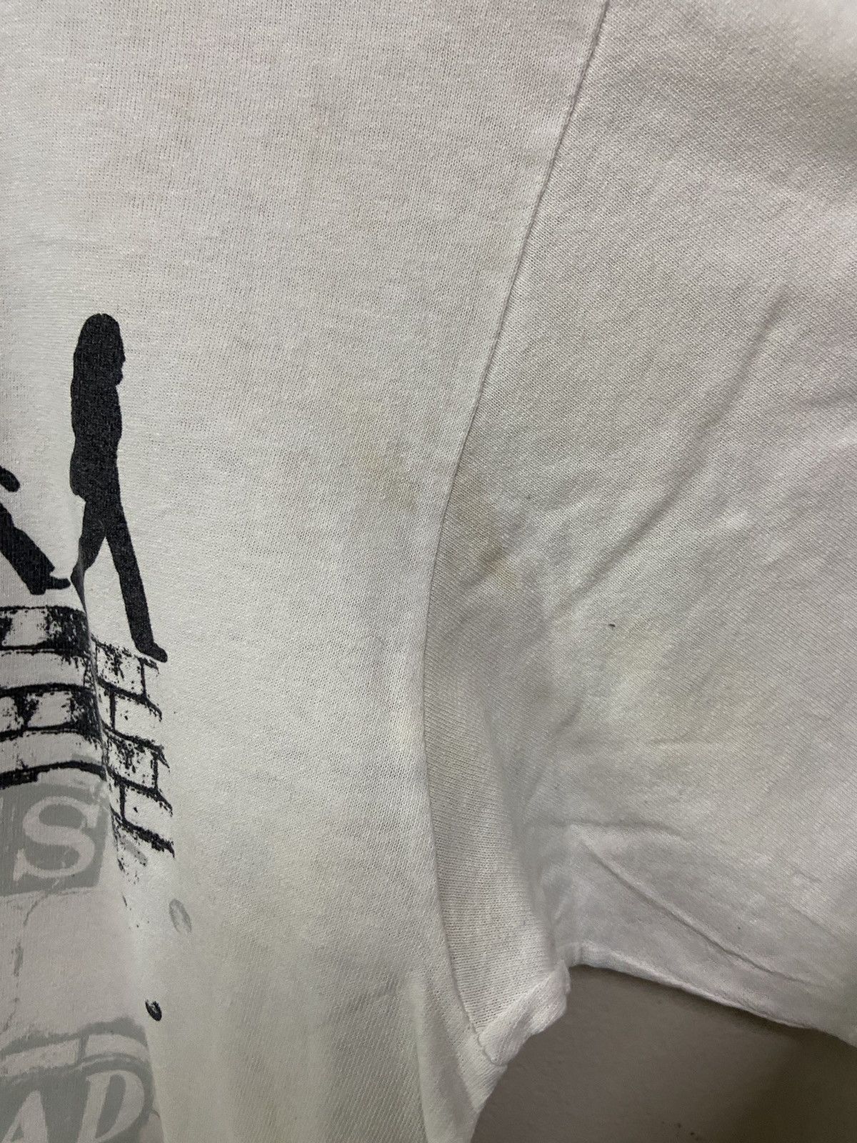Band Tees × Vintage Crazy Vintage Y2KThe Beatles Band Graphic Tee! Size US L / EU 52-54 / 3 - 8 Thumbnail