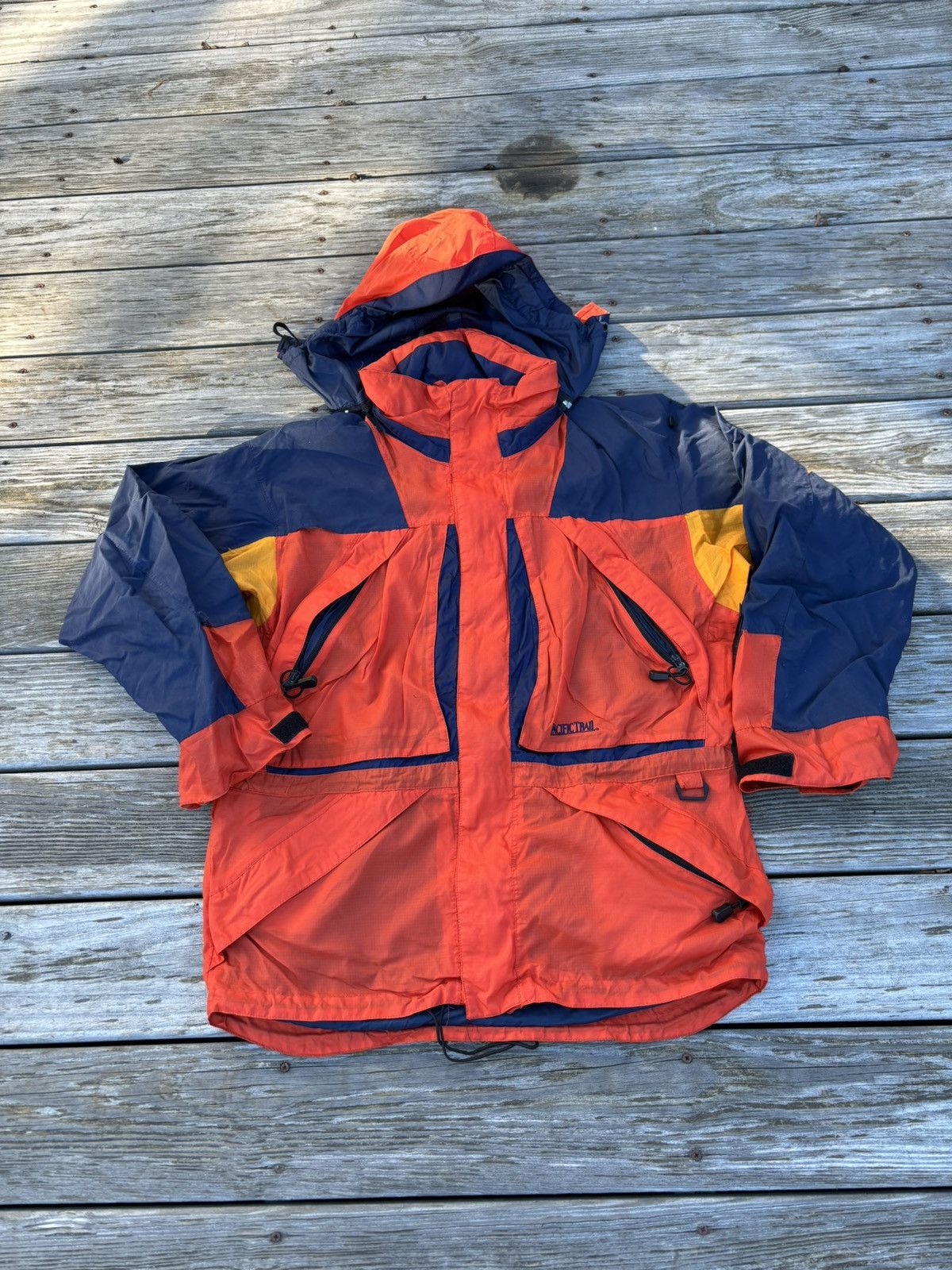Vintage pacific trail winter outdoor jacket
