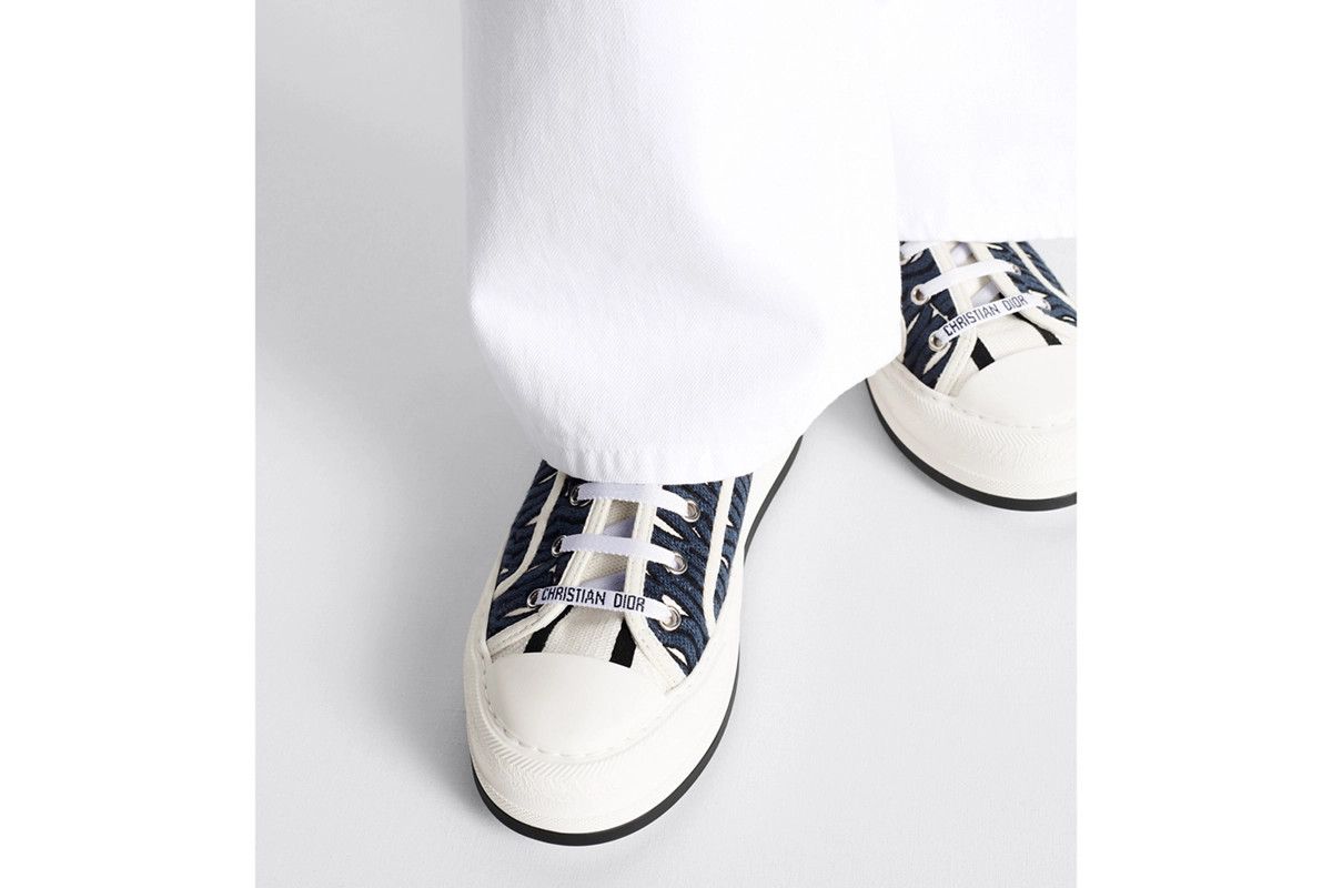 Dior o1bcso1str0226 Walk'n Platform Sneaker in White/Deep Blue Size US 8 / IT 38 - 7 Thumbnail