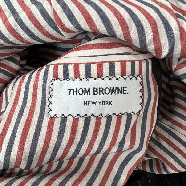 Thom Browne Thom BrowneVertical striped suit 2503-Nextarrow Size XS / US 0-2 / IT 36-38 - 6 Thumbnail