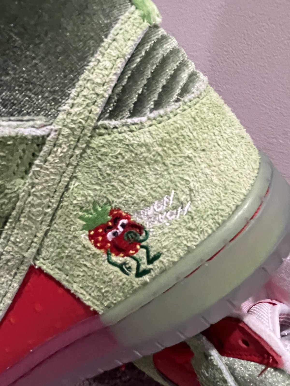 Nike Nike dunk SB high “strawberry cough” Size US 8 / EU 41 - 4 Thumbnail