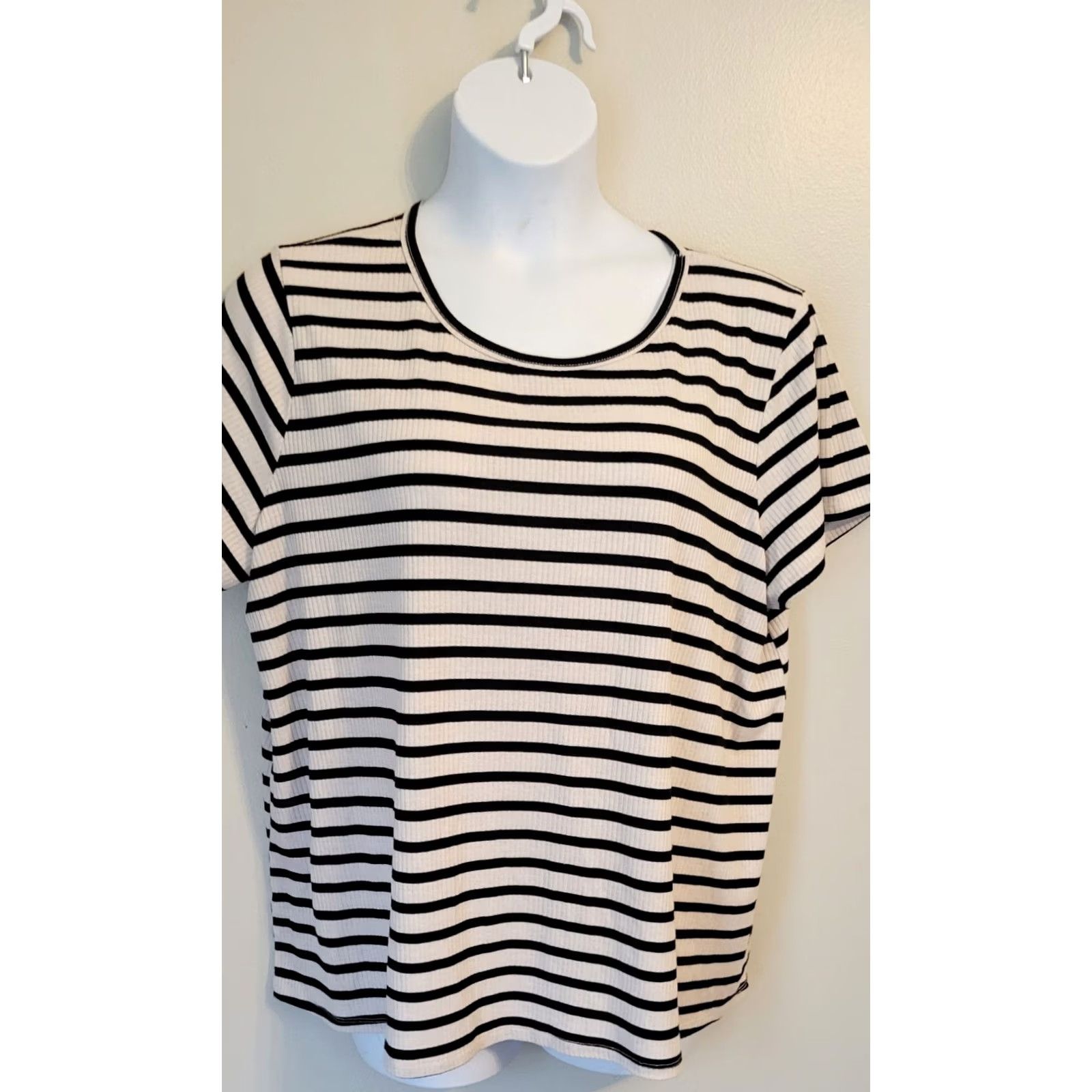 Vintage Boutique Beatnik Stripe Lace Back Top T-Shirt 2X White Nautical Casual Plus Womens Size XXL / US 16-18 / IT 52-54 - 2 Thumbnail