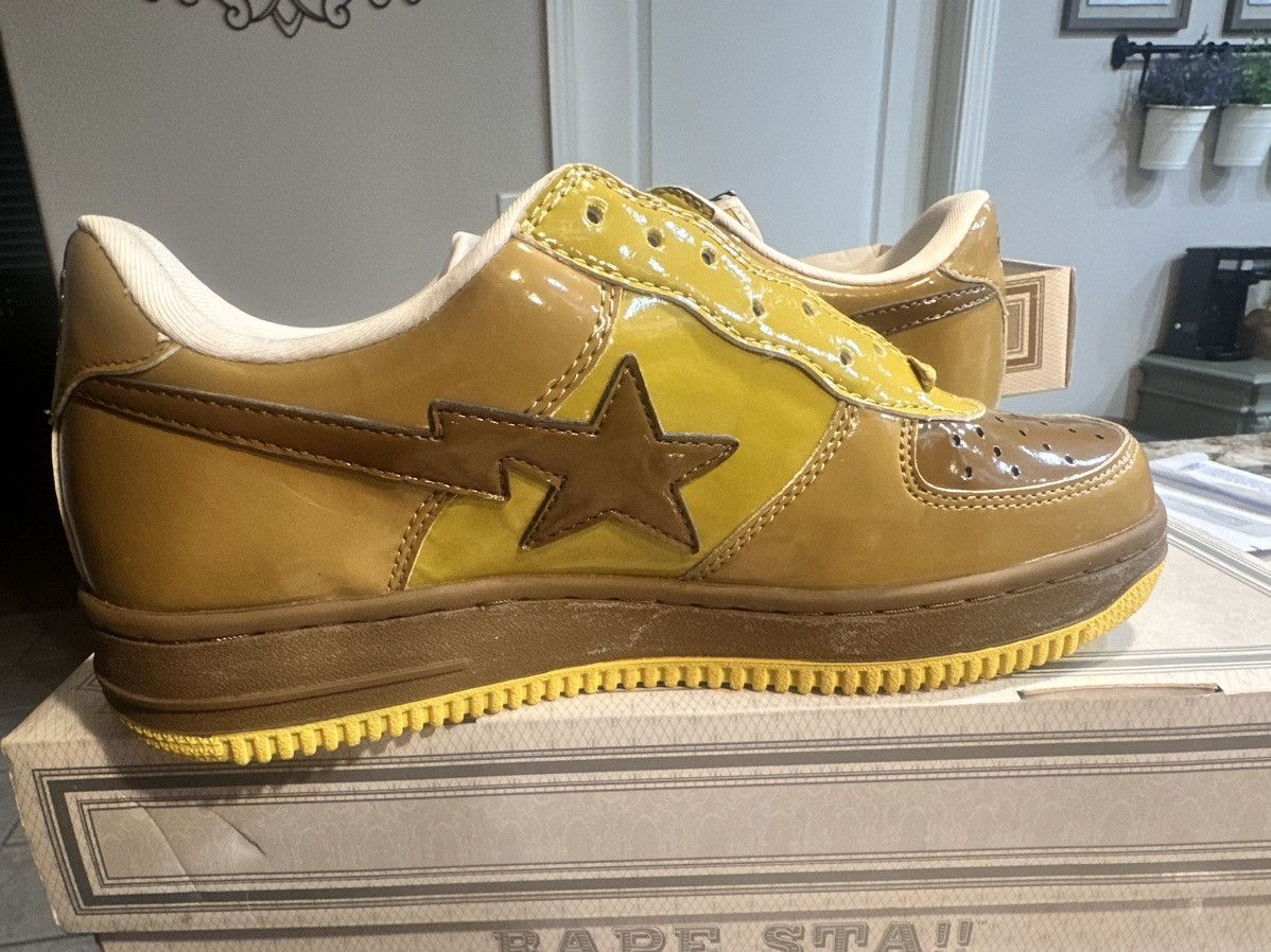 Bape Bape Gold Card Bapesta Nigo Era 2008 Size US 9.5 / EU 42-43 - 2 Thumbnail