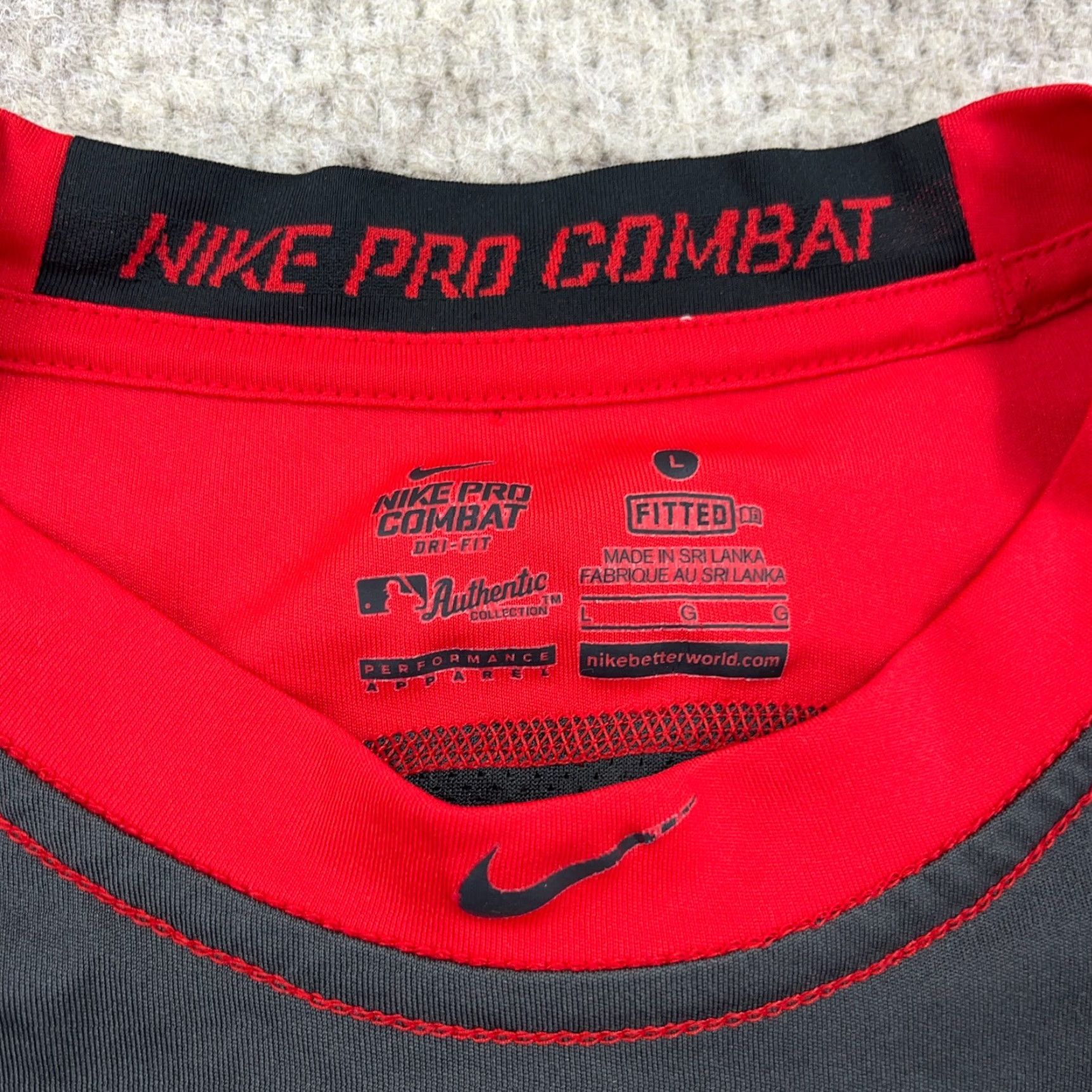 Nike Nike Pro Shirt Men L Red Gray Fitted Ken Griffey Jr Swing Man Center Swoosh Shirt Nike Dri-FIT Mens L Size US L / EU 52-54 / 3 - 5 Thumbnail