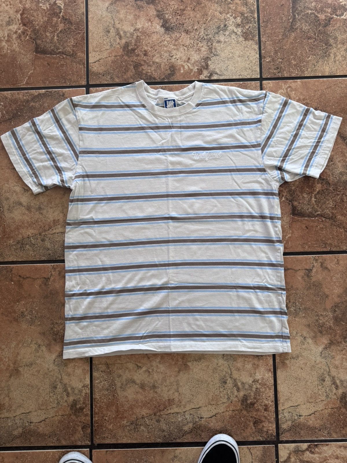 Undefeated Undefeated T-shirt Size US L / EU 52-54 / 3 - 1 Thumbnail