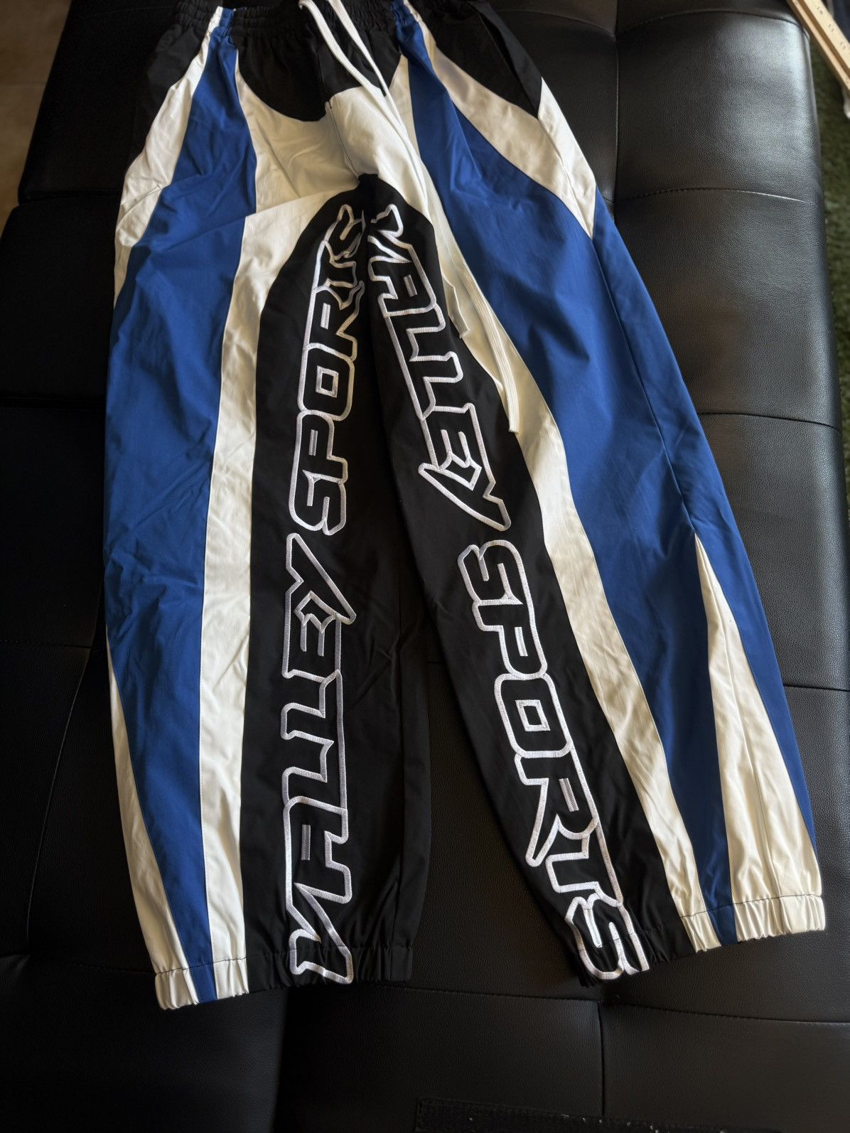 Vale Vale Blue White Track Sweatpant Joggers Size Small (NEW) Size US 28 / EU 44 - 2 Thumbnail