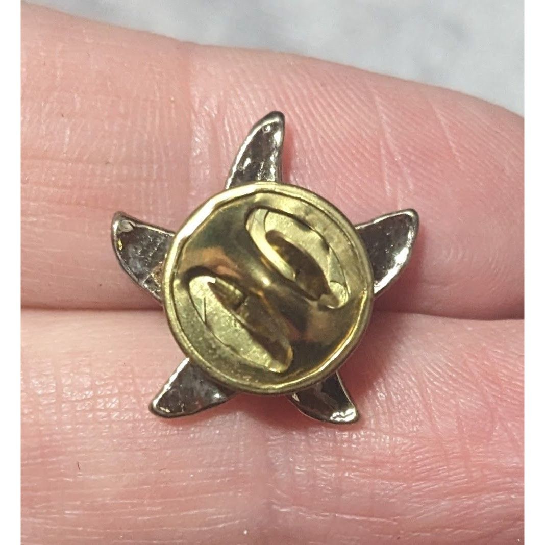 Other Nautical Mermaidcore Minimalist Silver Tone Starfish Lapel P Size ONE SIZE - 4 Thumbnail