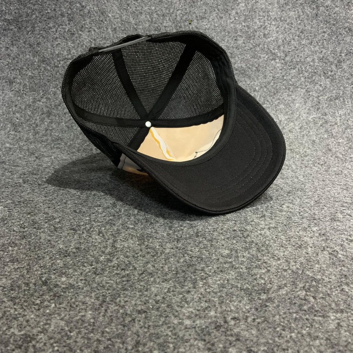 Cartoon Network × Vintage 🔥RARE VTG🔥 MIGHTY ATOM ASTRO BOY BLACK TRUCKER Size ONE SIZE - 4 Thumbnail