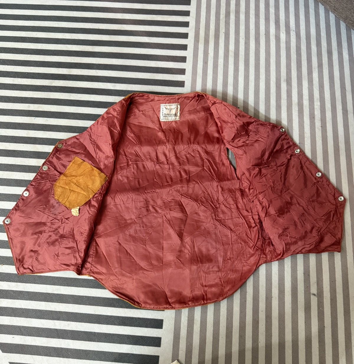 Genuine Leather 🔥🔥🔥ARCHIVE VTG STEER SUEDE LEATHER VEST Size US M / EU 48-50 / 2 - 8 Thumbnail