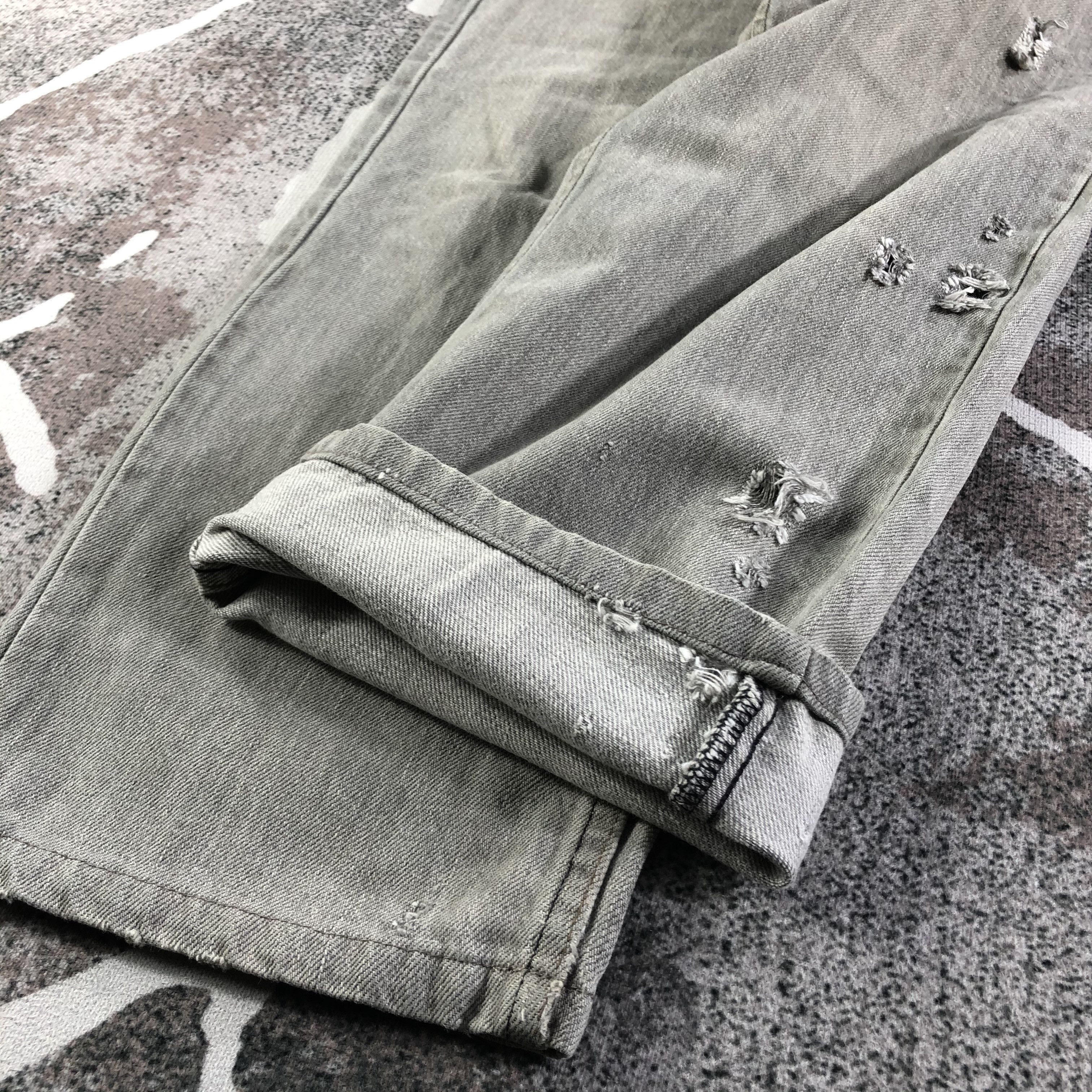 Levi's Vintage Levis 503 Jeans Distress Faded Gray Denim KJ2447 Size US 31 - 7 Thumbnail