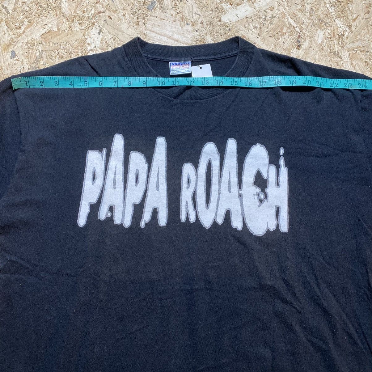 Band Tees Vintage Nu Metal Papa Roach Tee Size US XL / EU 56 / 4 - 10 Thumbnail