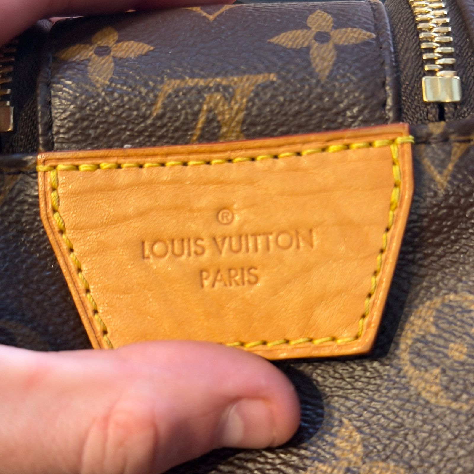 Louis Vuitton Louis Vuitton Dopp Kit Toiletry Pouch Size ONE SIZE - 7 Thumbnail