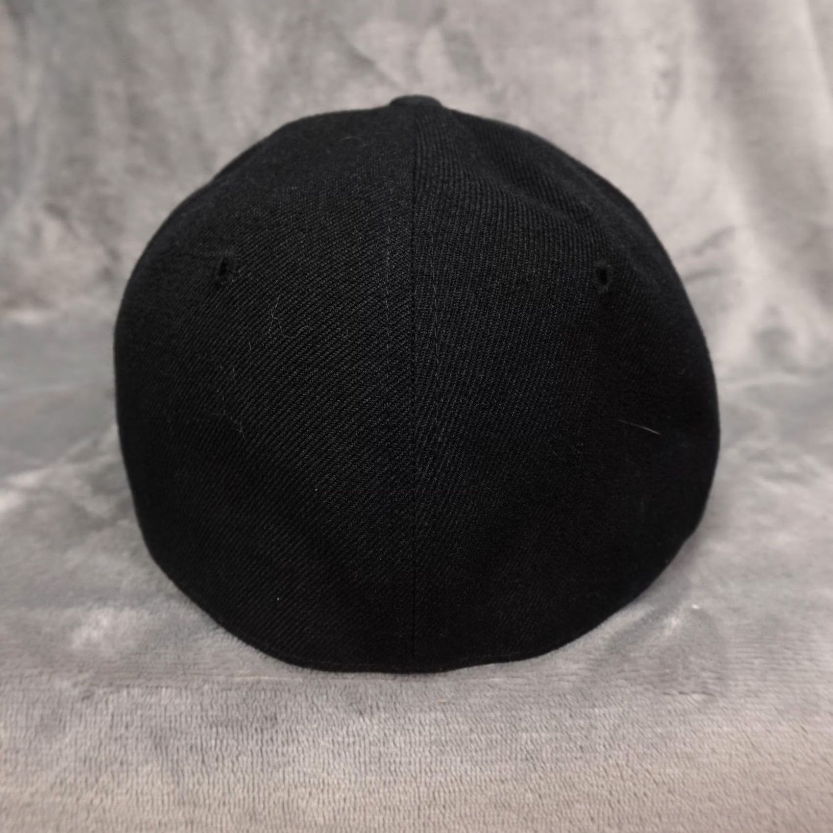 Logo 7 Crown Royal Hat Cap Fitted Mens Black Purple Embroidered Logo Whiskey 7 1/2 Size ONE SIZE - 3 Thumbnail