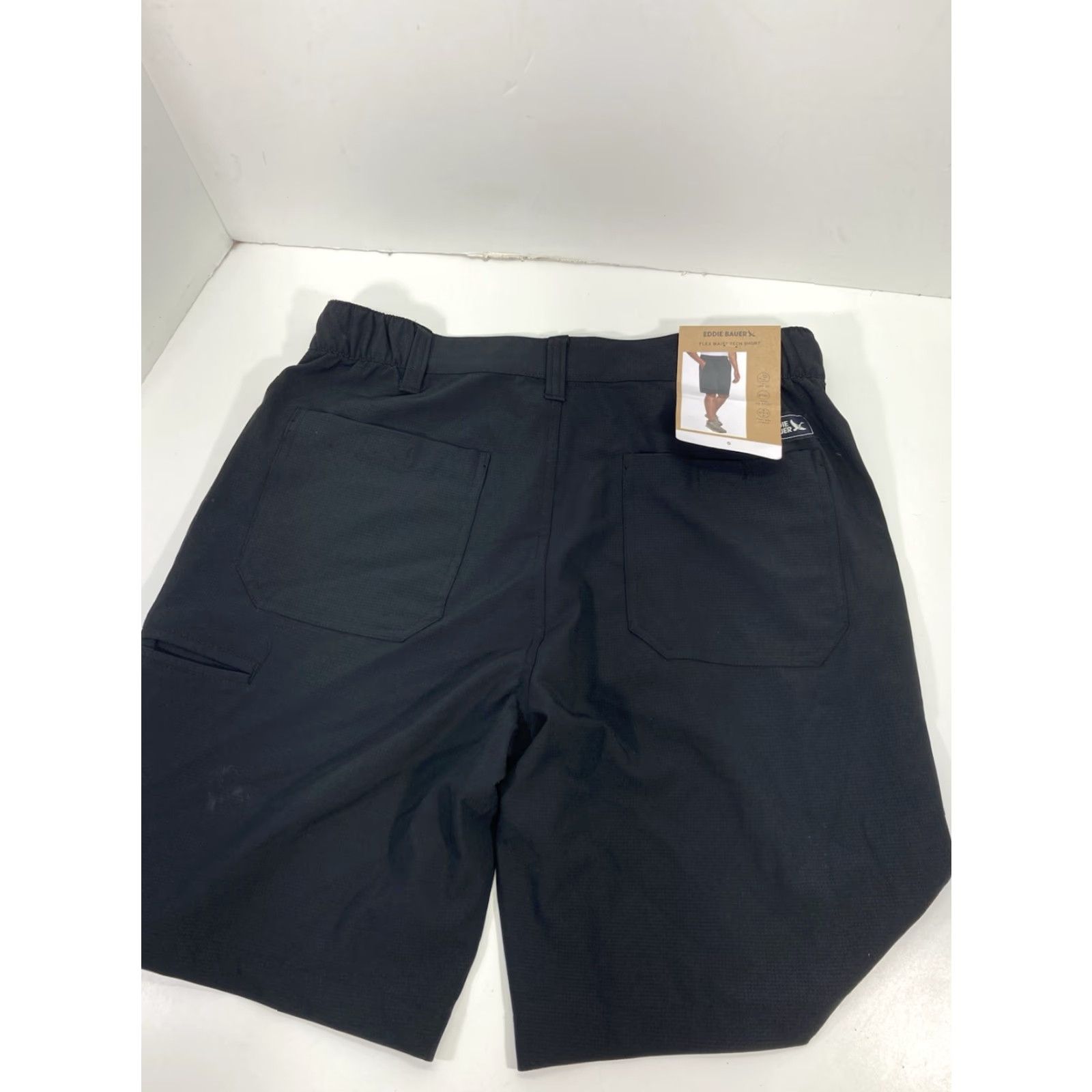 Eddie Bauer Eddie Bauer Tech Shorts Men Size Small 30X9 Black Flex Waist Hiking Camping NWT Size US 29 - 2 Thumbnail