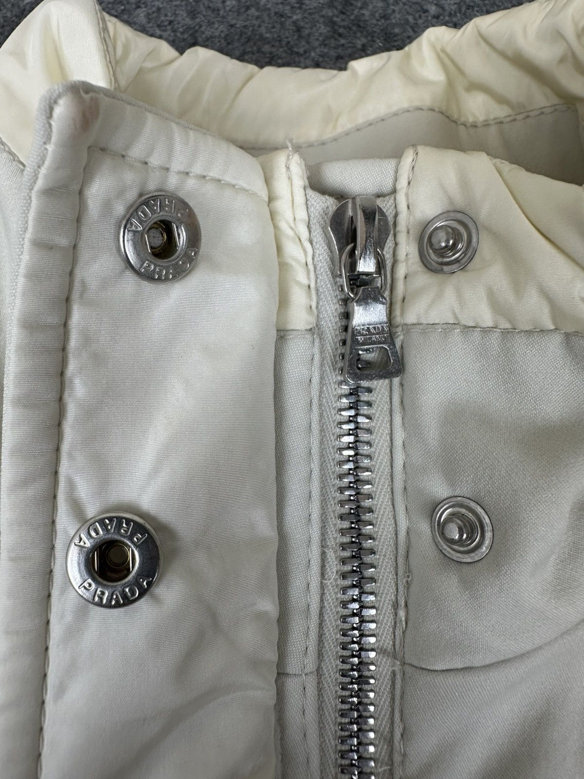 Prada Prada - S/S1999 Zip-Up Soft Shell Rider Jacket - Ivory White Size M / US 6-8 / IT 42-44 - 10 Thumbnail