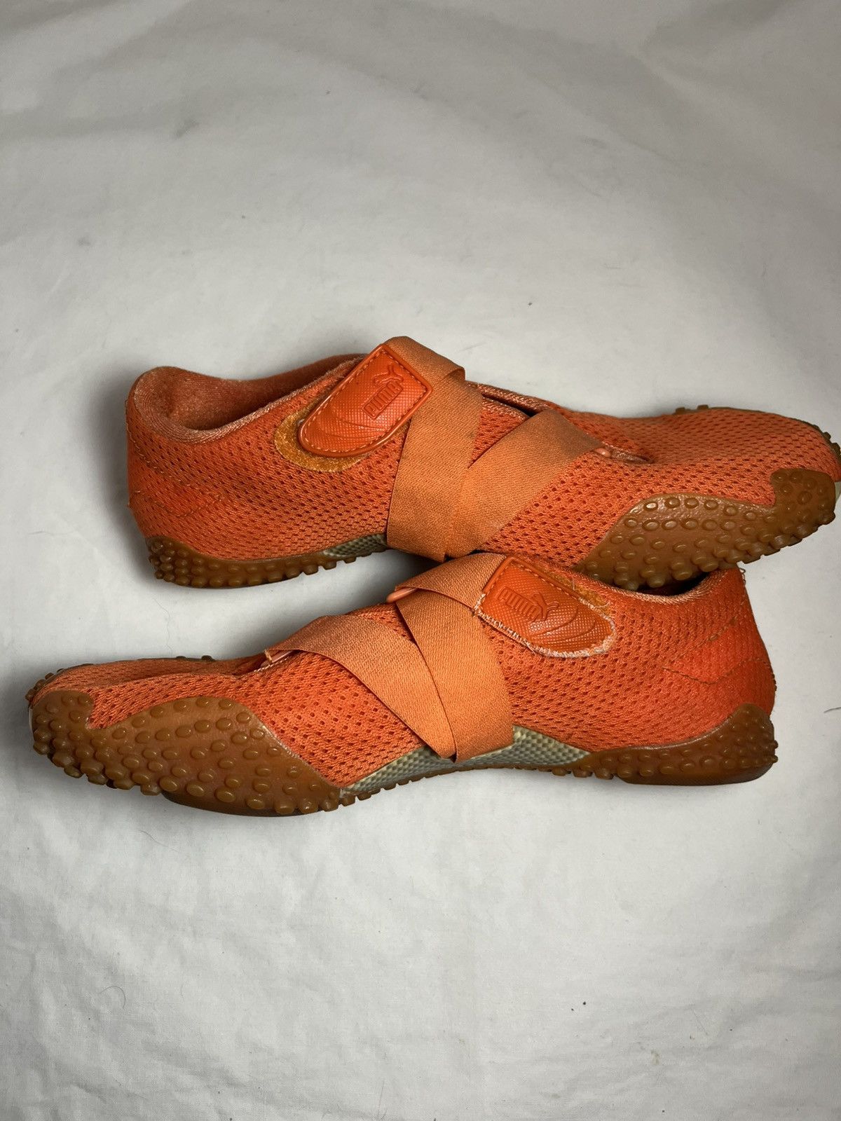 Puma × Vintage 🔥 Vintage Puma mostro y2k sneakers mesh/ylw Size US 6 / EU 39 - 2 Thumbnail