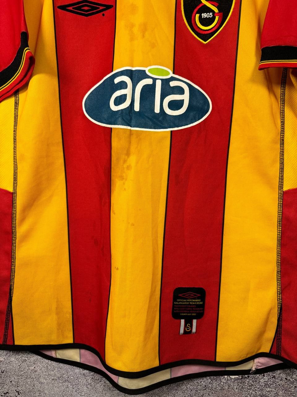Umbro Vintage Galatasaray 2002/03 Umbro Soccer Jersey Small Size US S / EU 44-46 / 1 - 6 Thumbnail