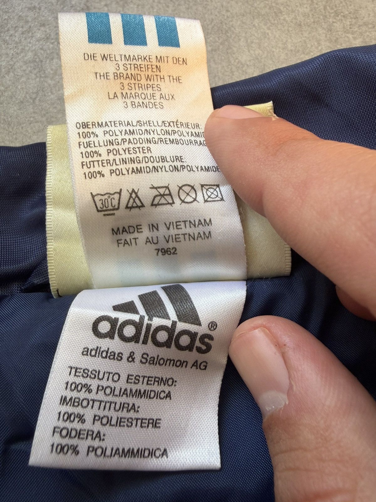 Adidas Adidas vintage retro bomber jacket 90’s big logo zip Size US L / EU 52-54 / 3 - 6 Thumbnail