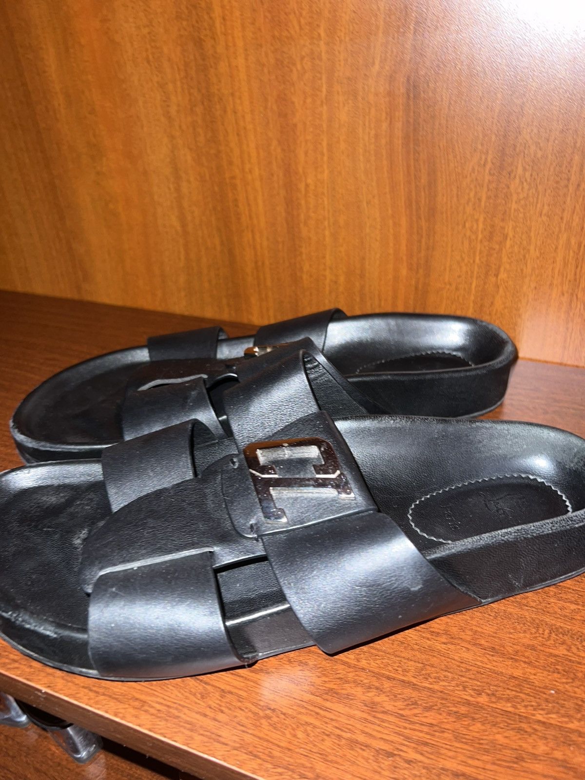 Christian Louboutin Christian Loubuiton sandals Size US 9 / EU 42 - 2 Thumbnail