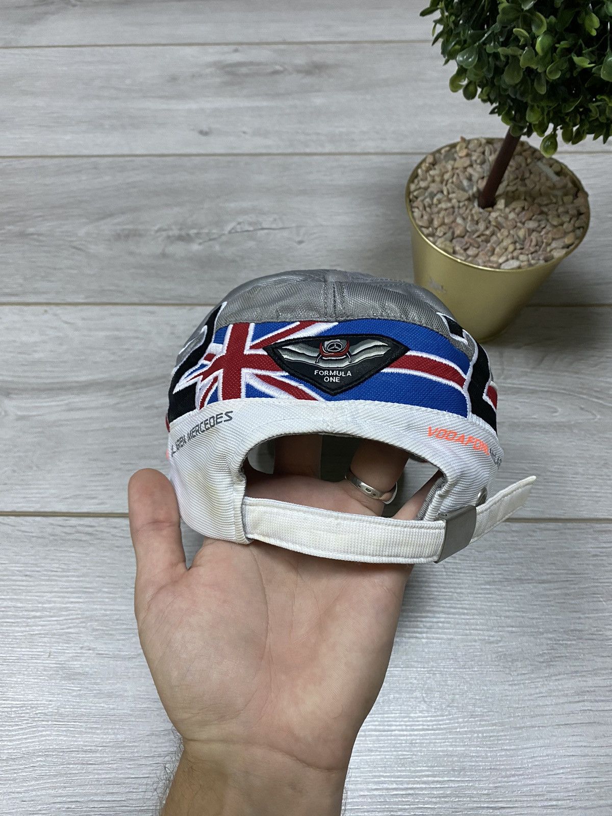 Mercedes-Benz Mercedes Benz Vodafone 2 🇬🇧 UK Mclaren vintage racing cap Size ONE SIZE - 5 Thumbnail