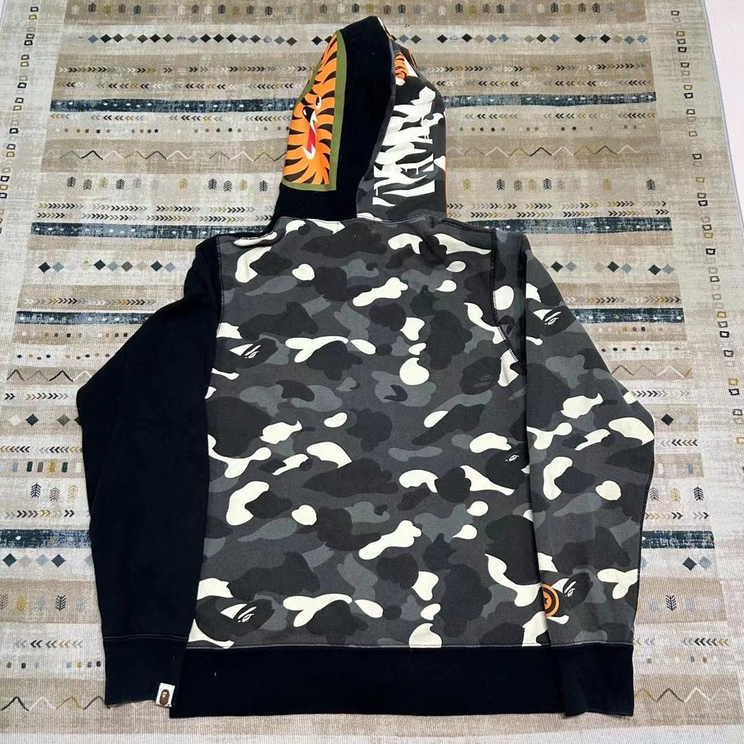 Bape LUMINOUS CAMO SHARK FULL ZIP HOODIE Size US M / EU 48-50 / 2 - 8 Thumbnail