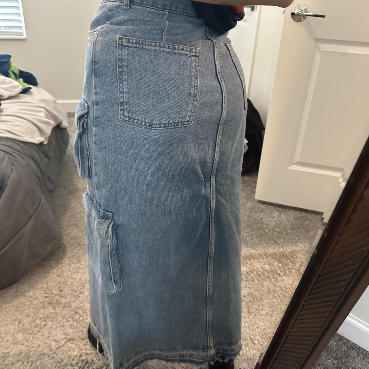 Bershka Bershka Cargo Denim Skirt Size 27" / US 4 / IT 40 - 5 Thumbnail