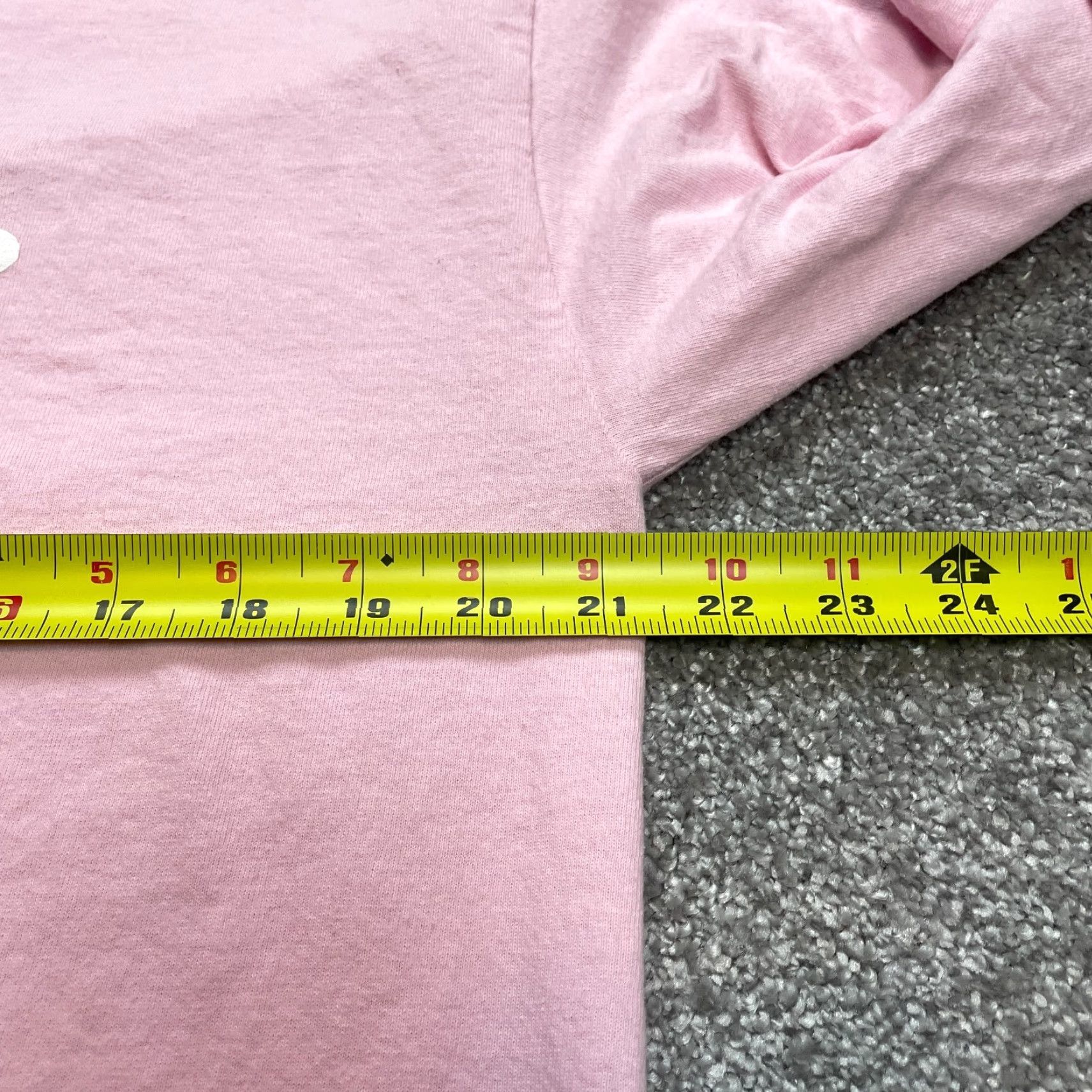 Gildan Gildan Ultra Cotton Shirt Mens Large Out Pink the Enemy Football Seam CB West Skull Size US L / EU 52-54 / 3 - 7 Thumbnail