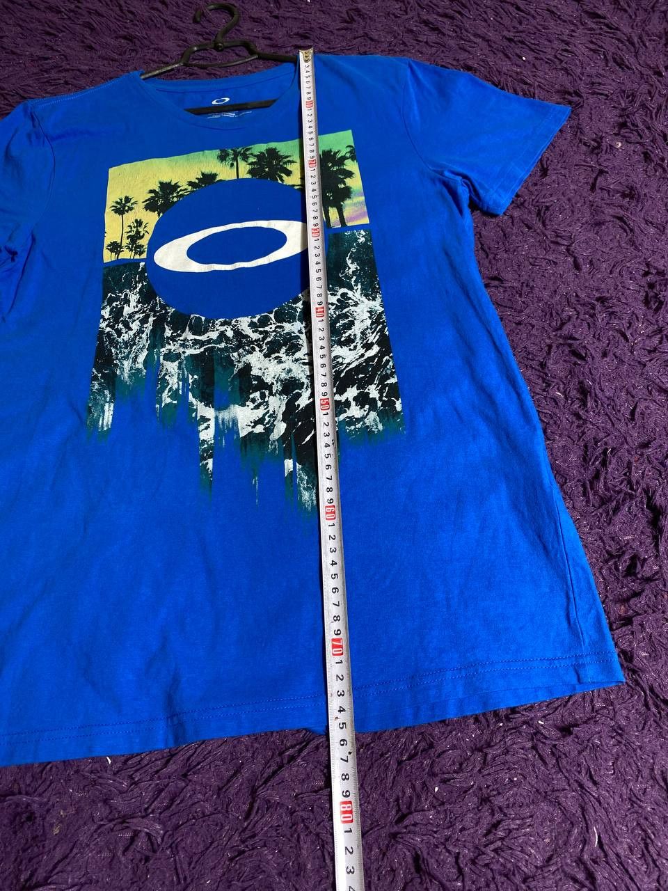 Oakley × Vintage Vintage Oakley Rubber Center Logo Grey T-Shirt Size US L / EU 52-54 / 3 - 11 Thumbnail