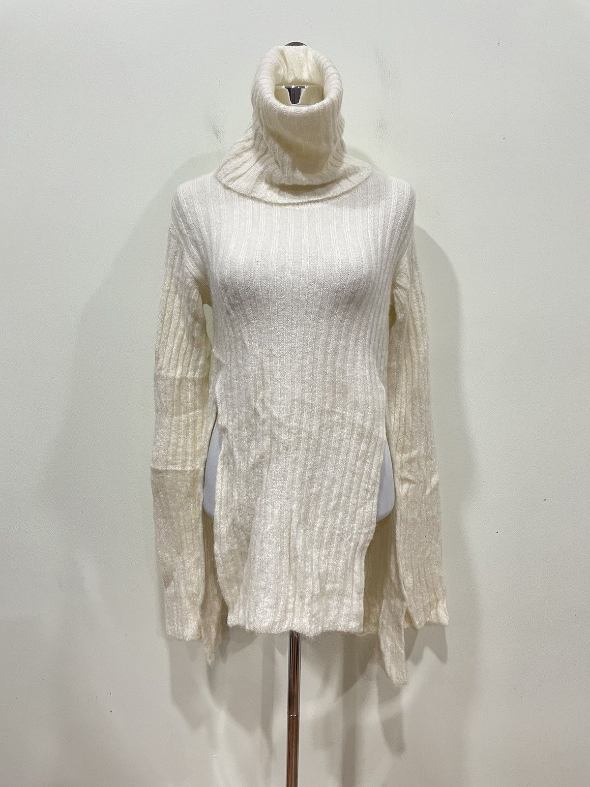 Balmain Balmain Paris Mohair Sweatshirt Size XXS / US 00 / IT 34 - 1 Thumbnail