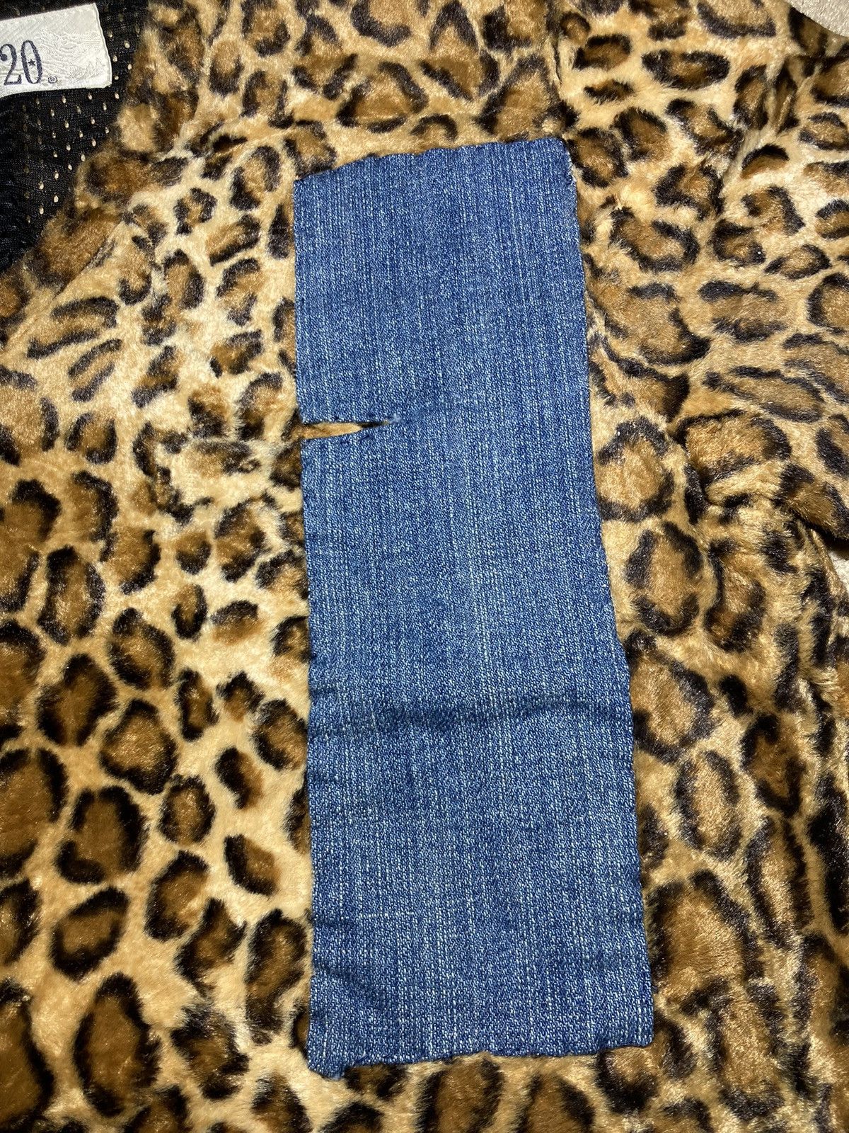 20471120 AW97 20471120 Cheetah Deep Pile Leopard Jersey Mesh 1997 90s Size US M / EU 48-50 / 2 - 4 Thumbnail